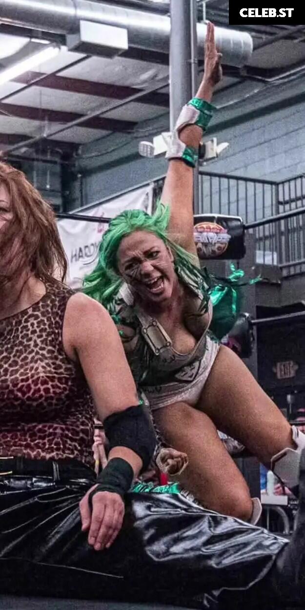 Women of Professional Wrestling Image 11446128