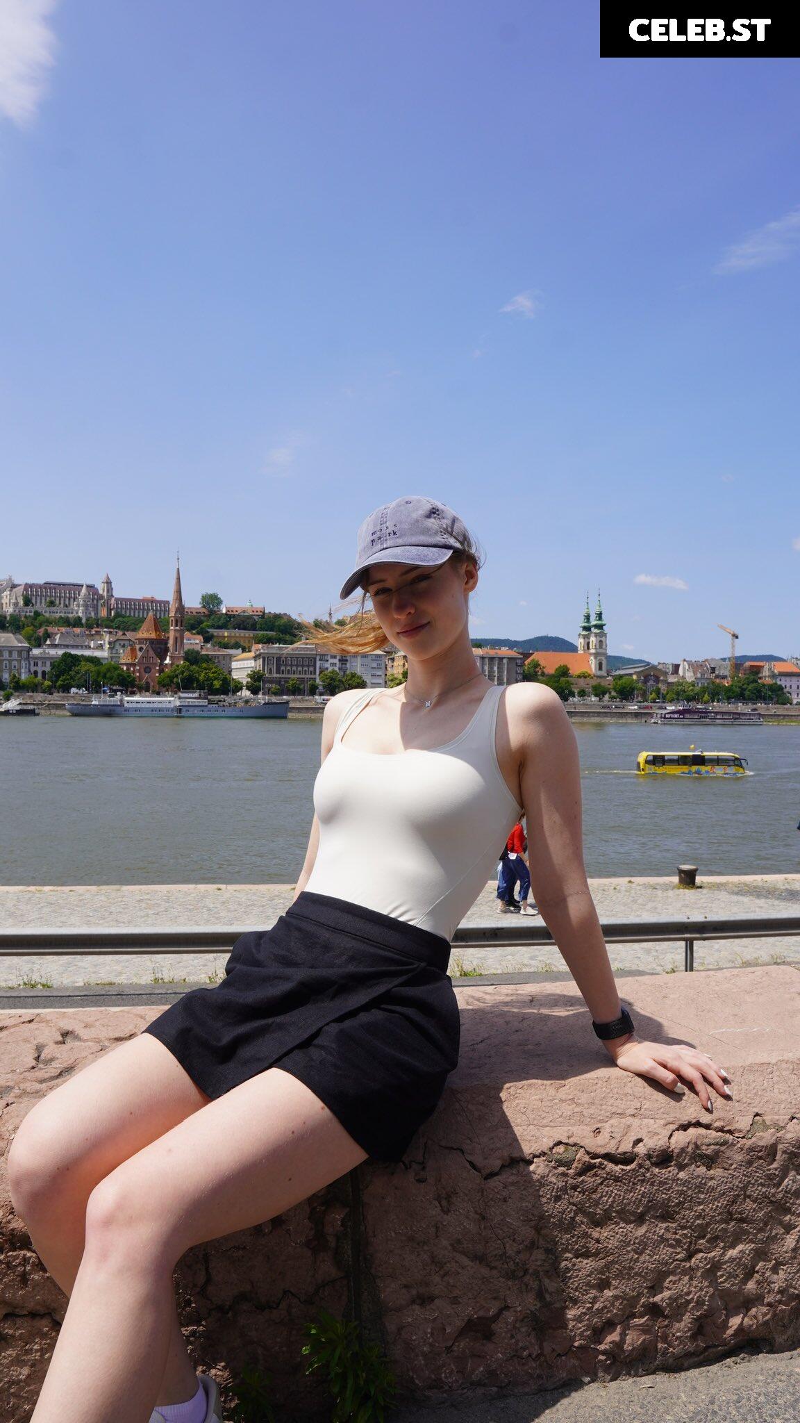Mira.004 Image 11443850
