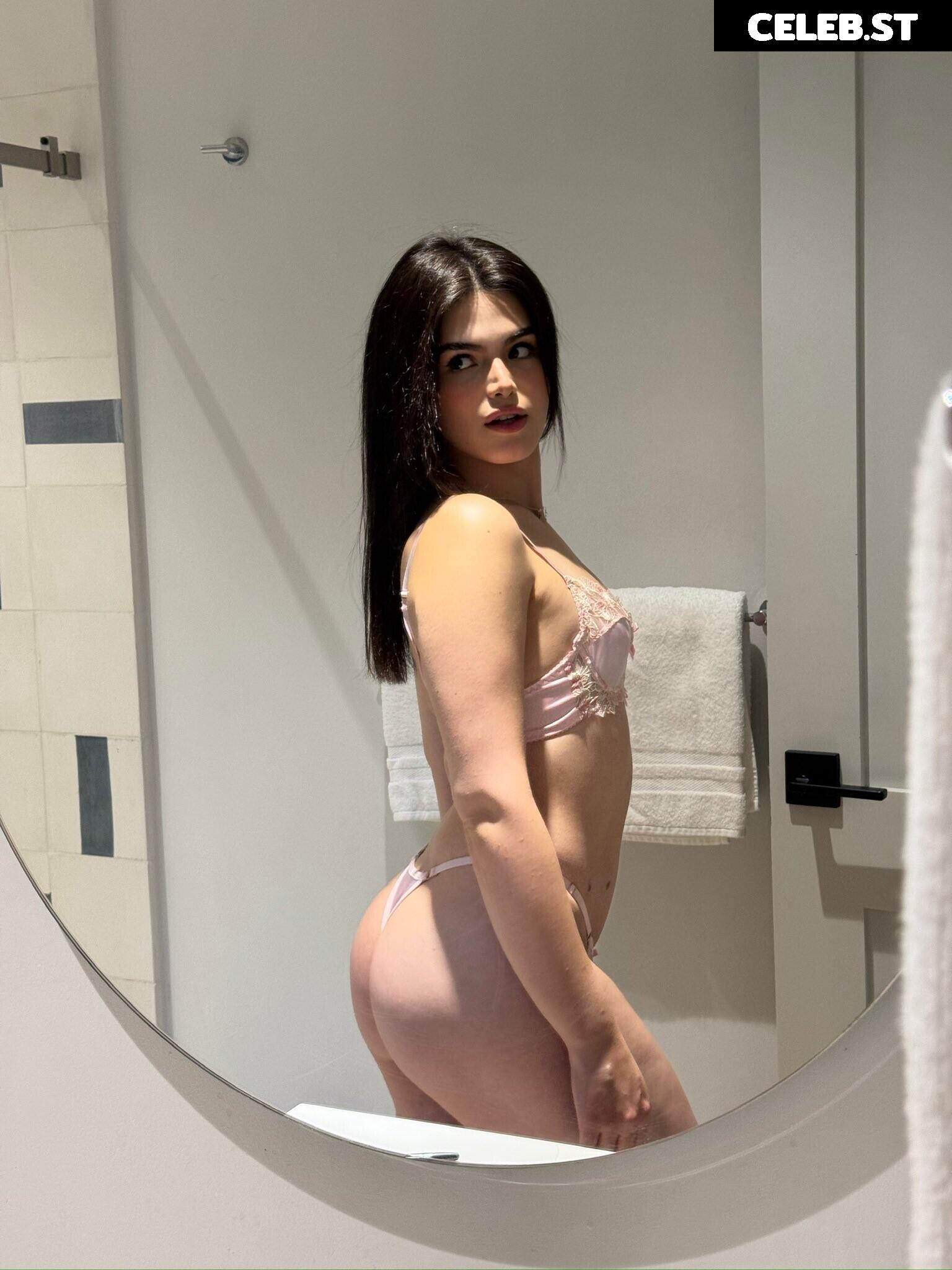 Elvira | elvirarelv Image 11411191