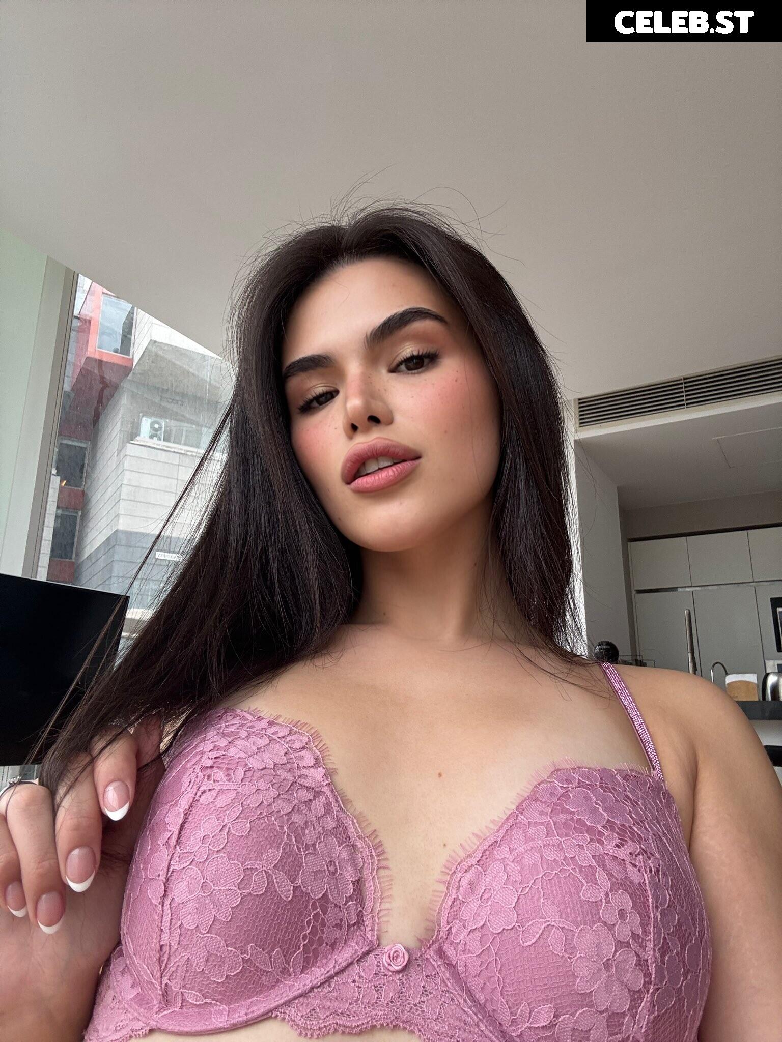Elvira | elvirarelv Image 11411175