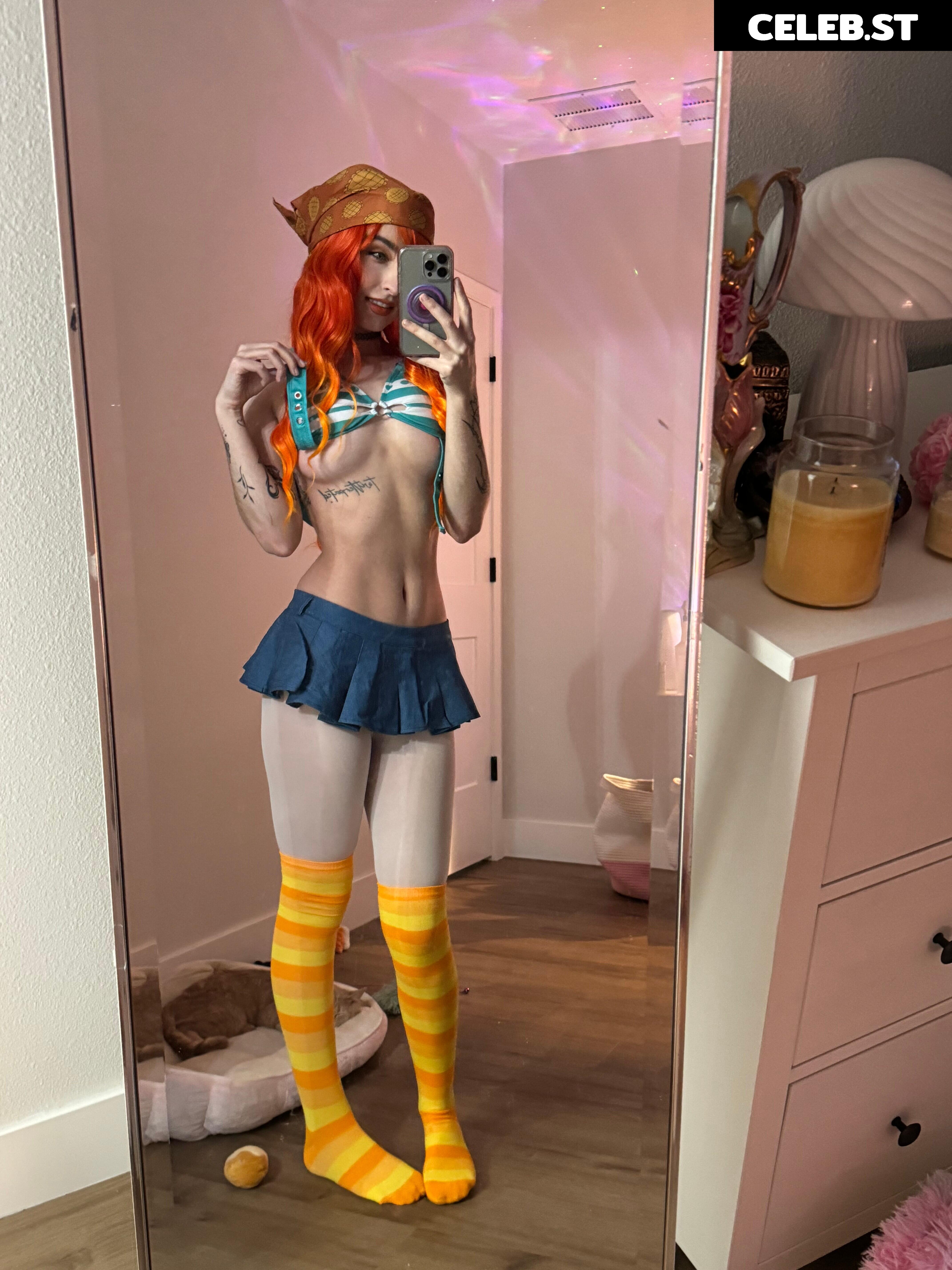 beebee ASMR Image 11413835