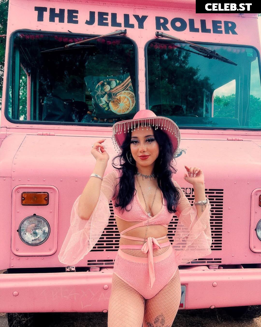 @odetovenus / Jasmin Weir Image 11429018