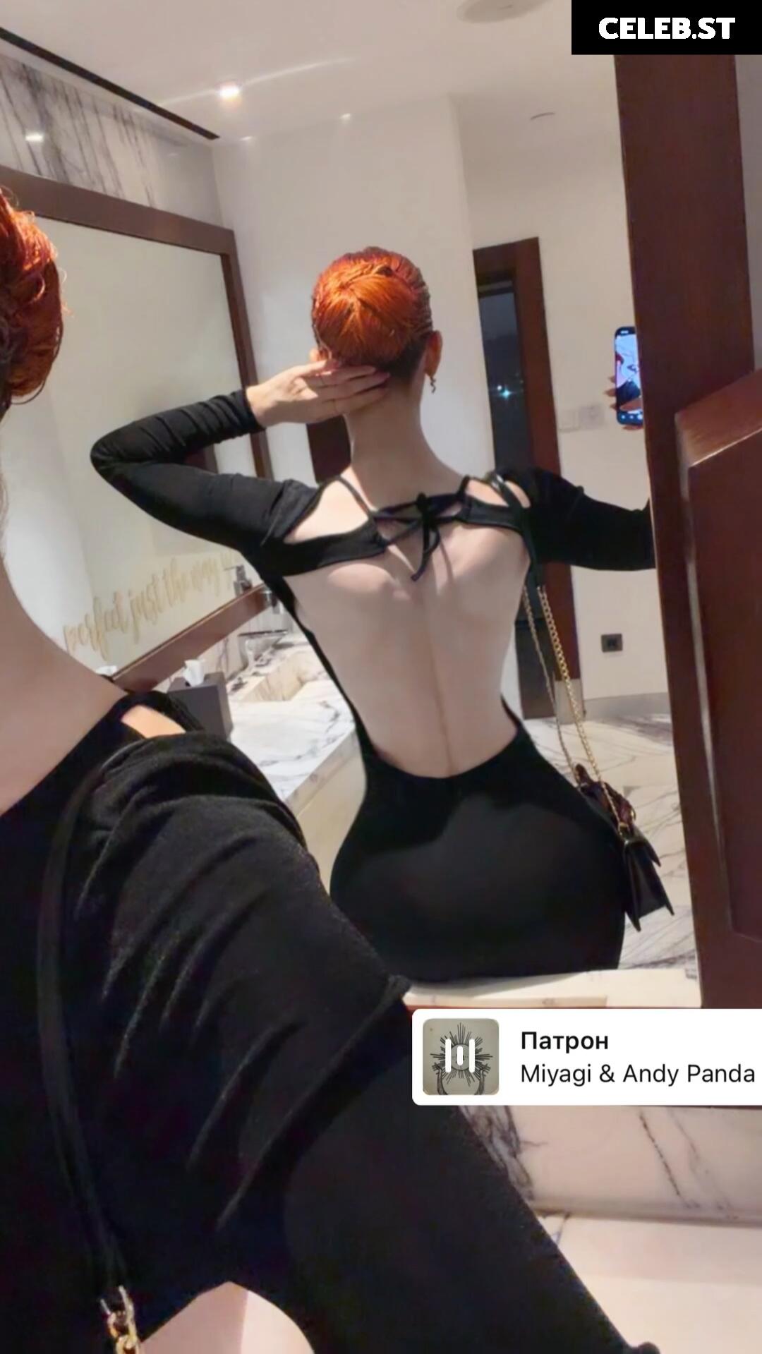 Naz - @fraaoula Image 11405592