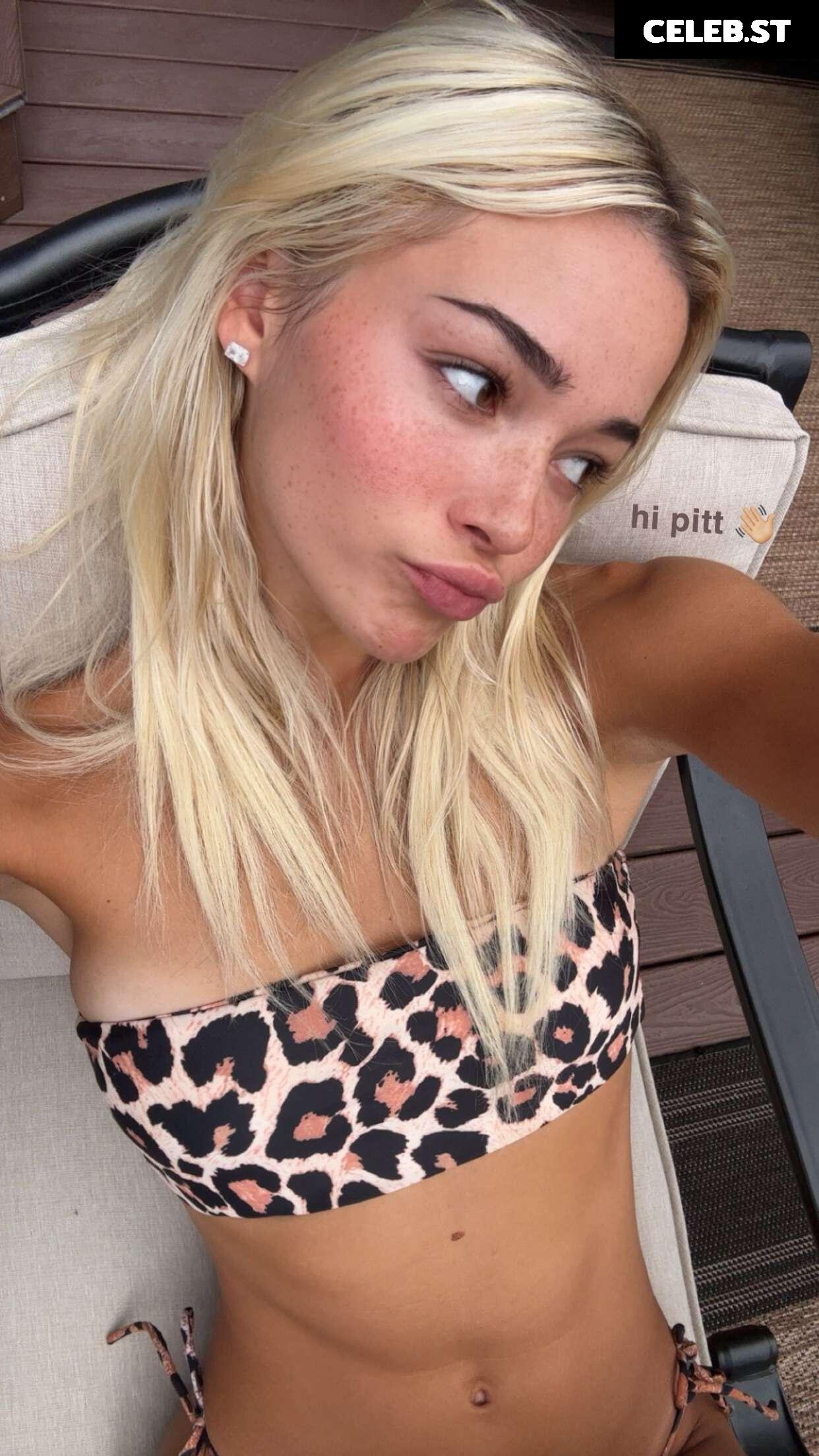 Livvy Dunne Image 11405511