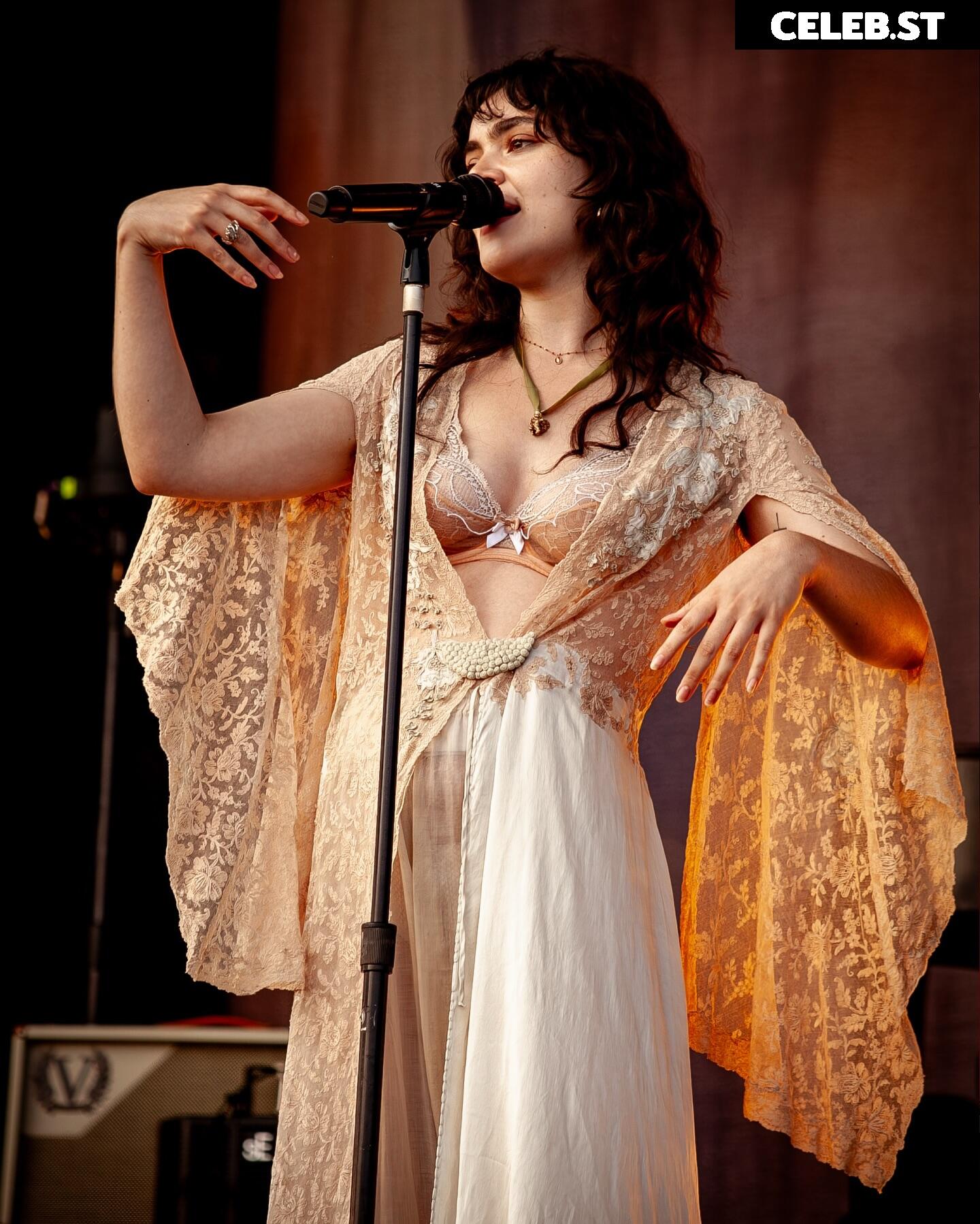 Abigail Morris | The Last Dinner Party Image 11407022