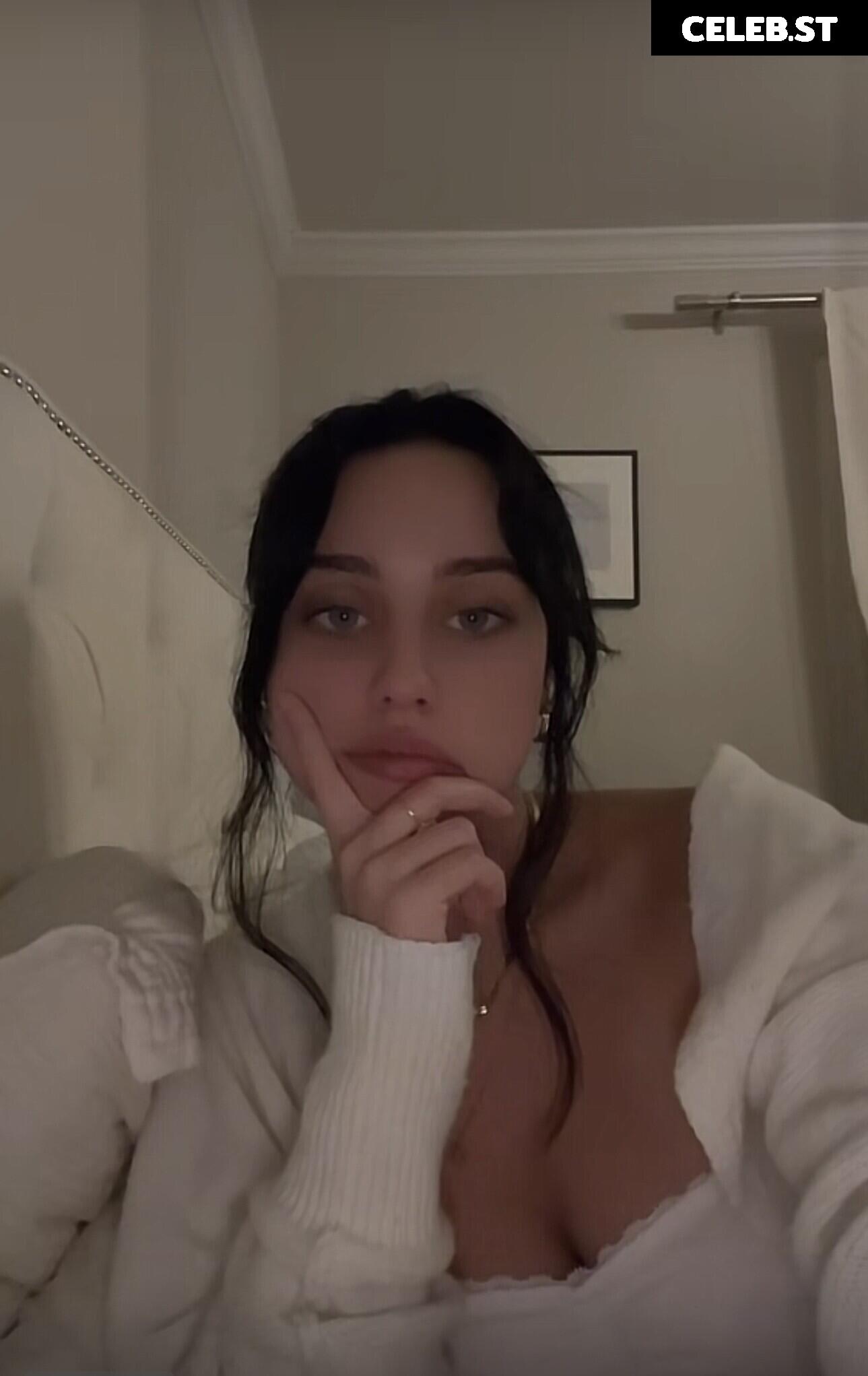 Victoria Alex Image 11406940