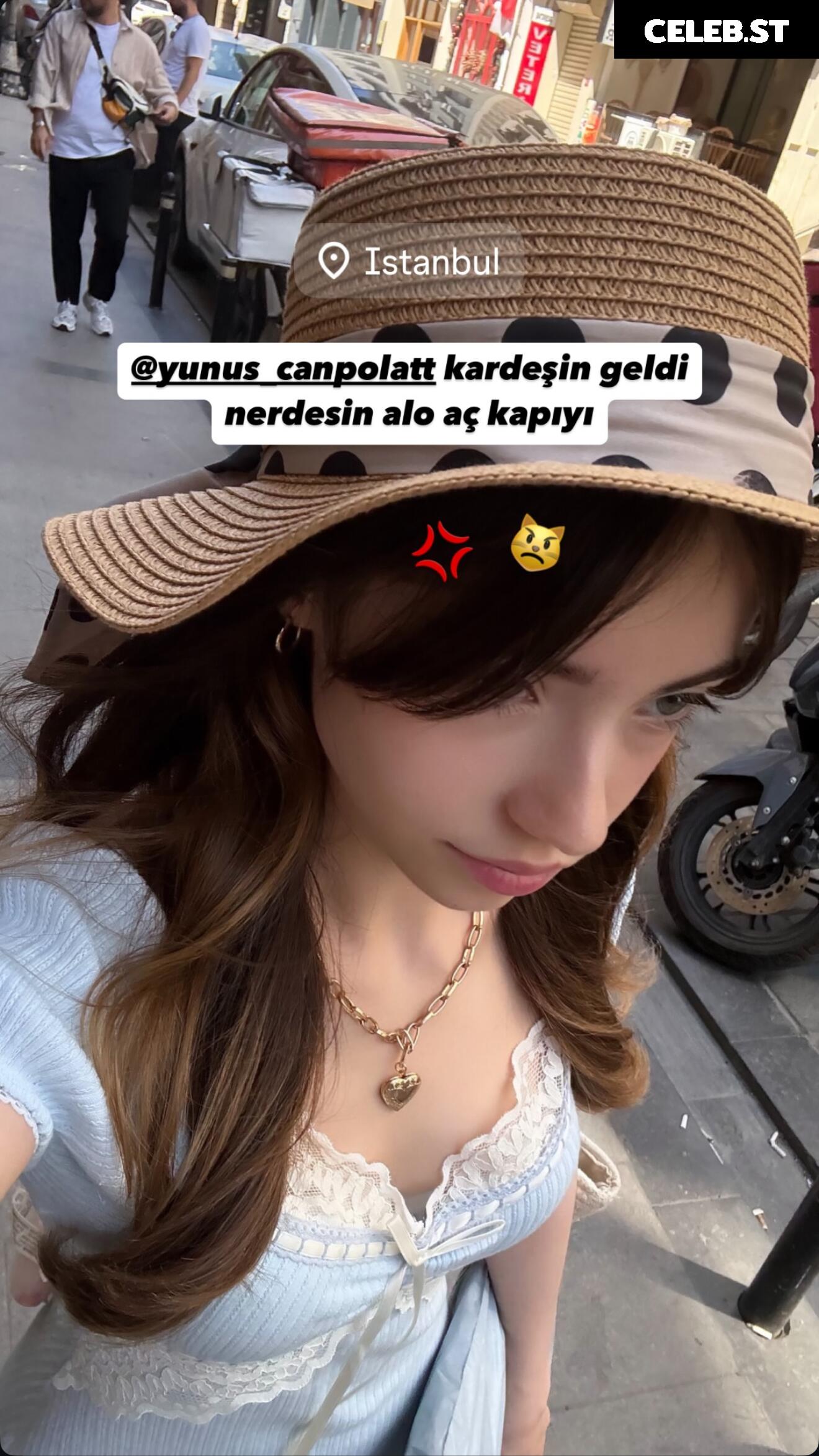 cey_lazuli Image 11409887