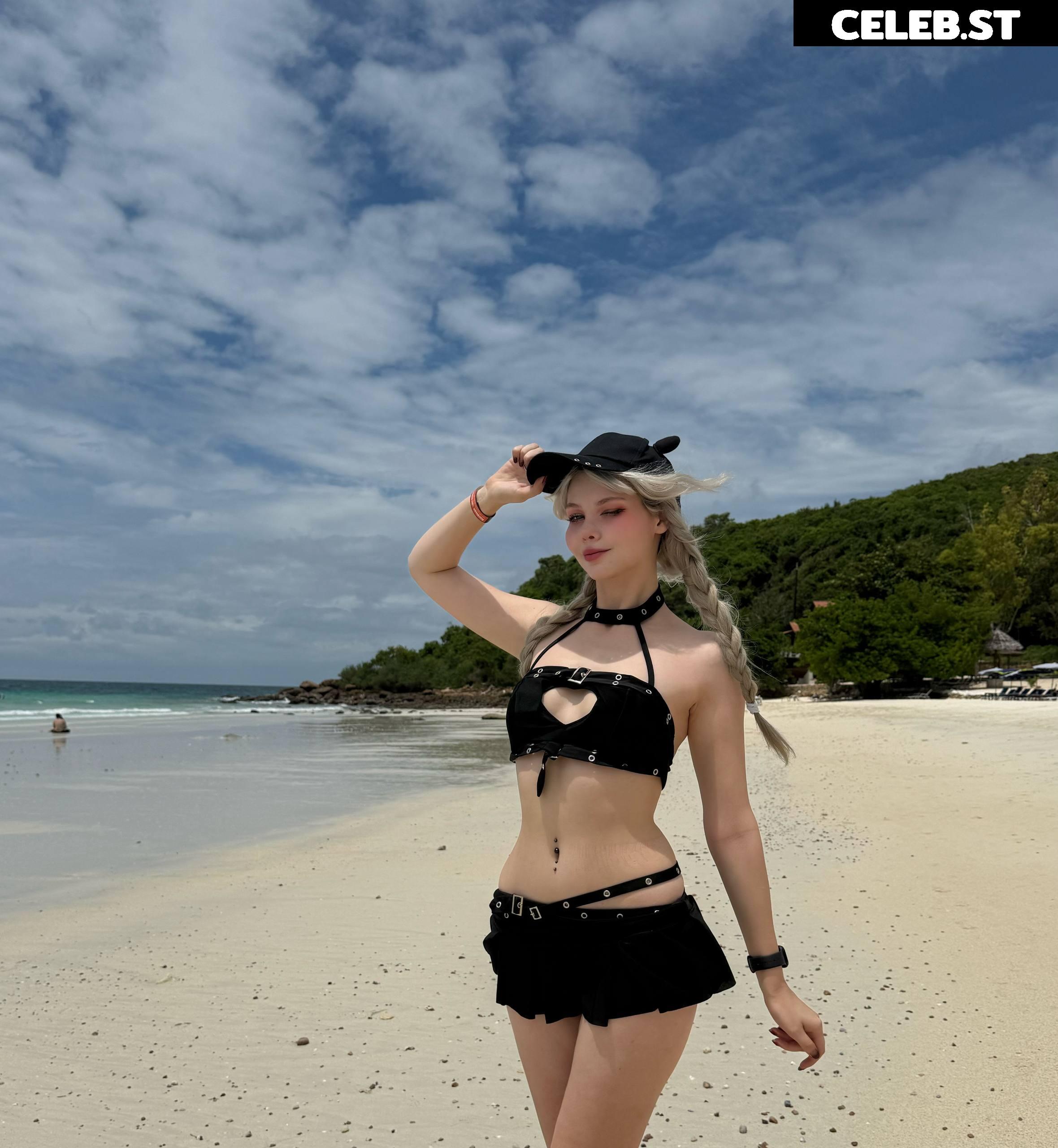 Dosya Gasai/Tsuki.Des Image 11409388