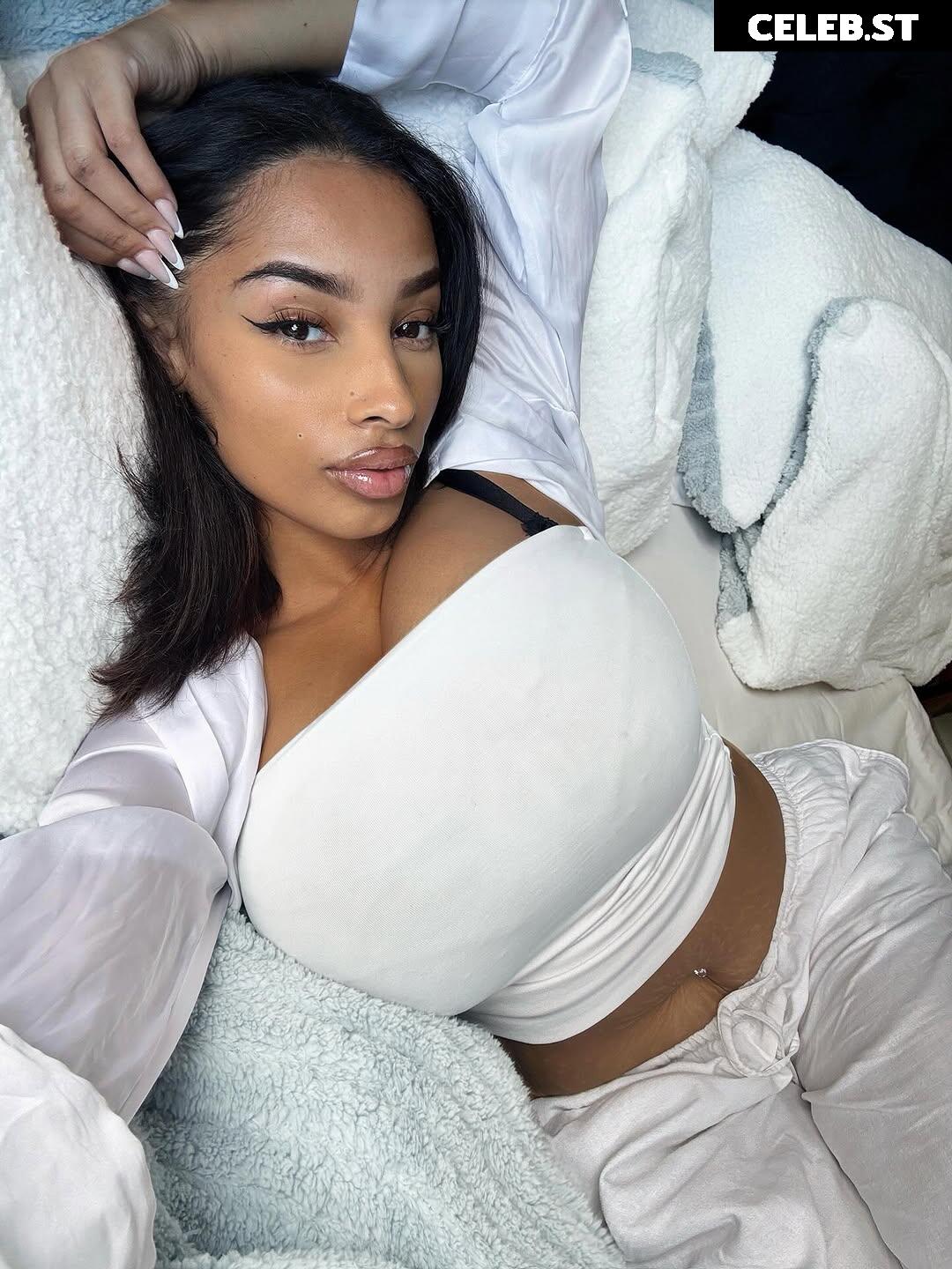 Kadelle Samuals, @kadellesamuals_ busty instagram model Image 11498329
