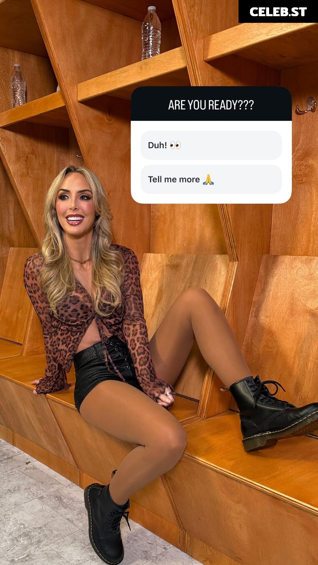 Cassie Lee/Jess McKay (Peyton Royce/Billie Kay) Image 11494772