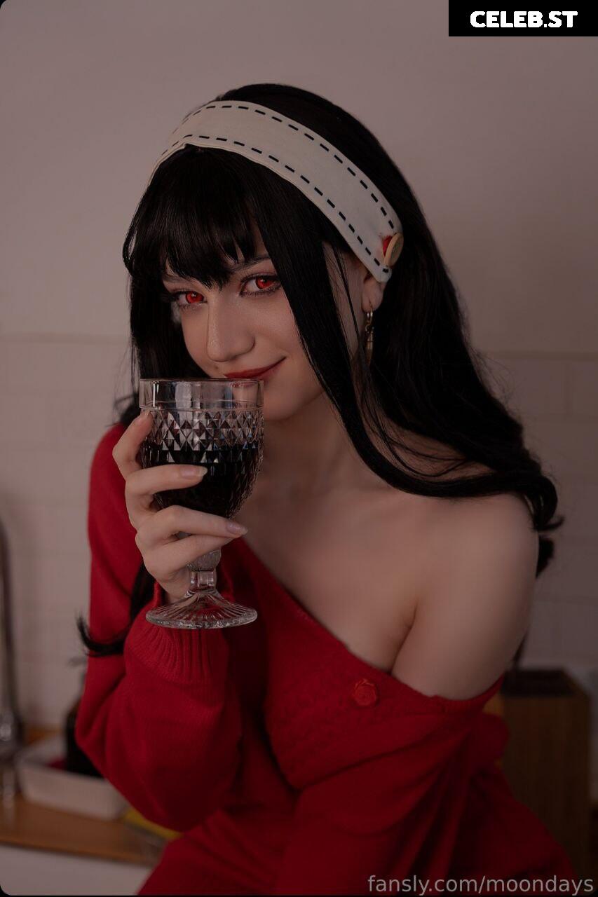 Moondays Image 11496681