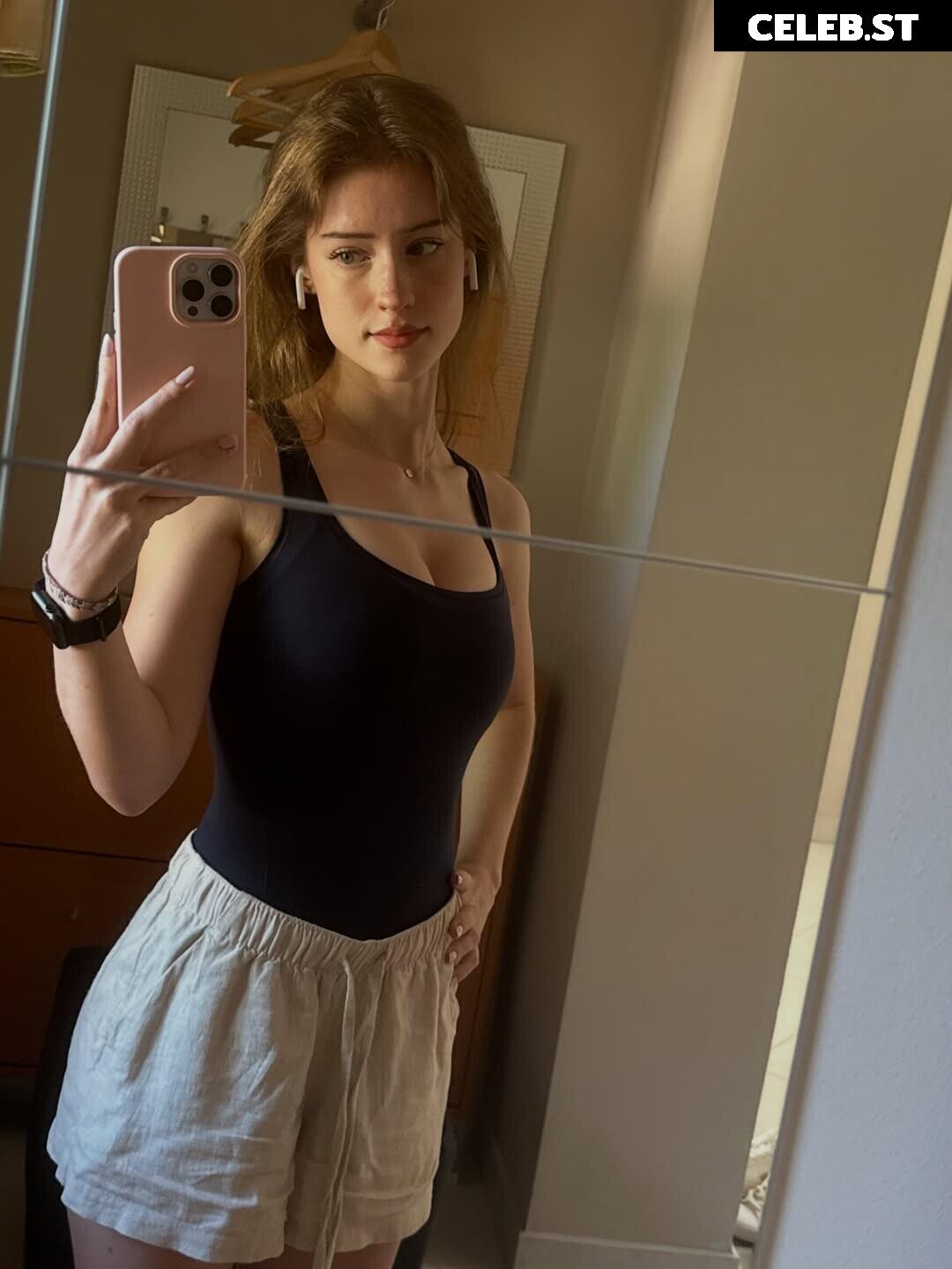 Mira.004 Image 11493787
