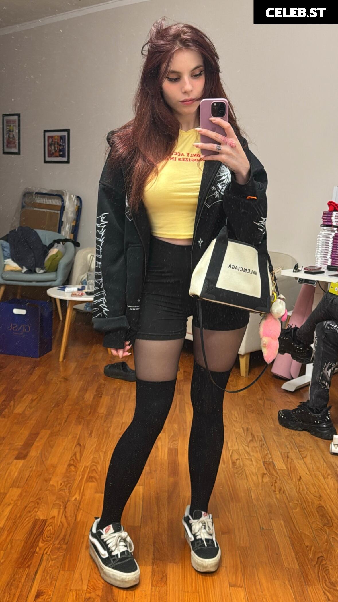 Lucilla Materazzi / Lucilla Jiggly Image 11493365