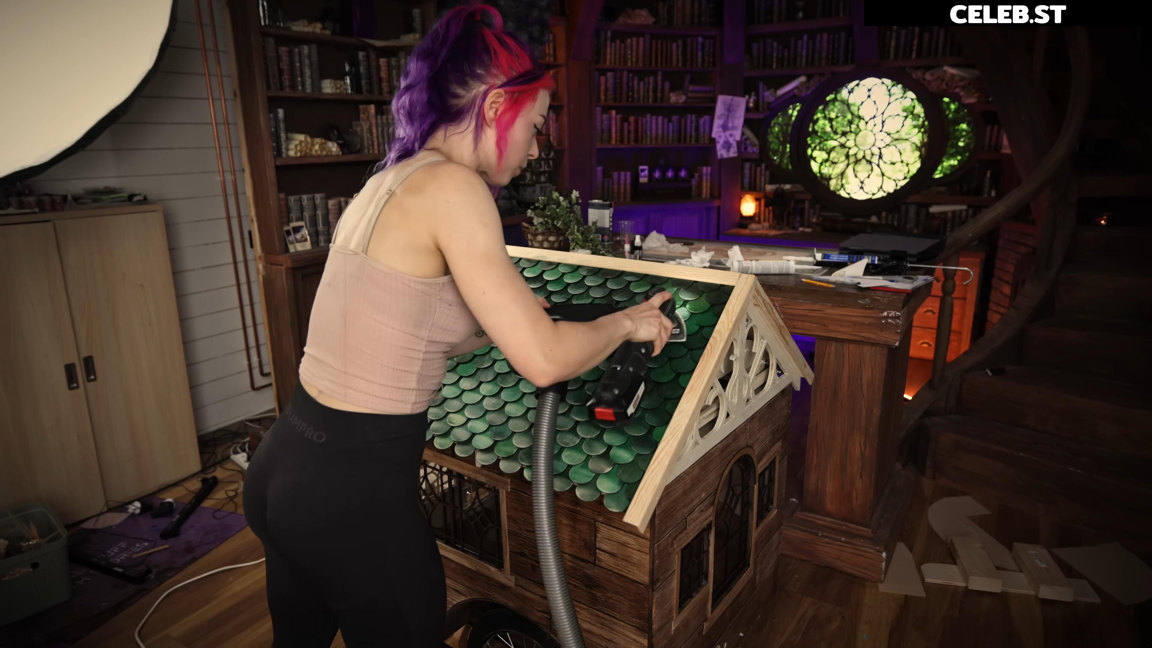 NerdForge - Martina Image 11499305