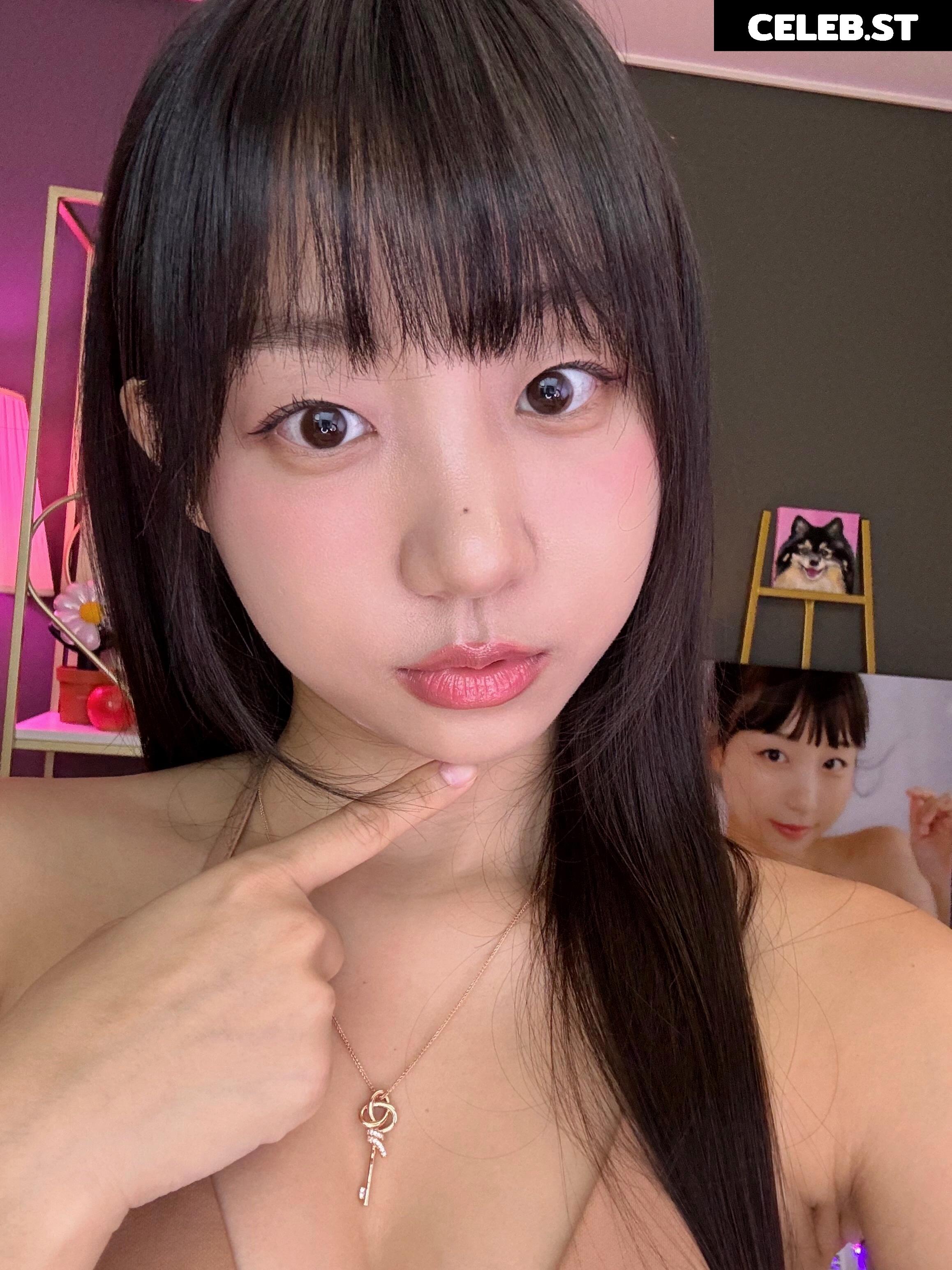 Eunji Pyoapple Image 11358711