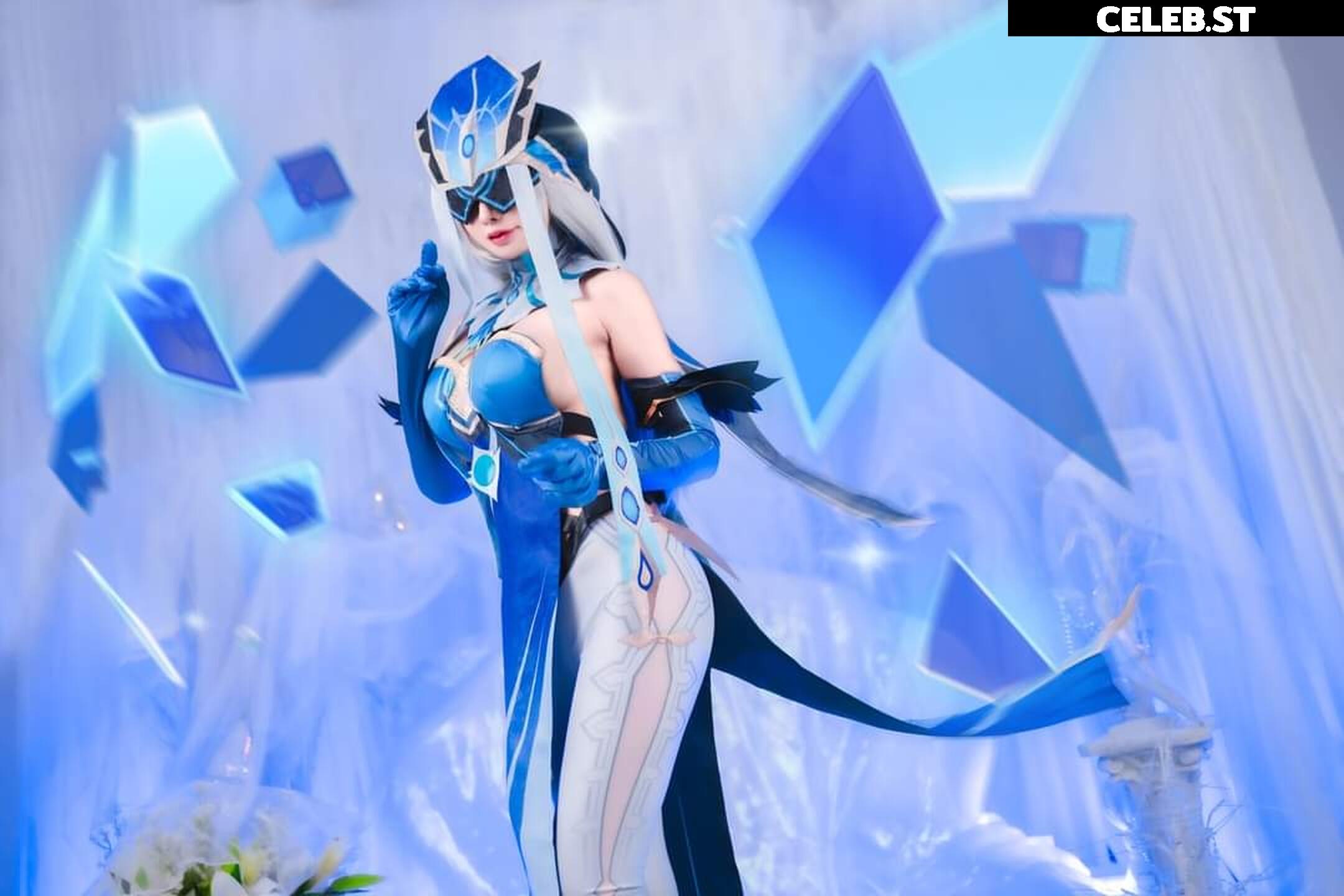 Meenfox Image 11353867