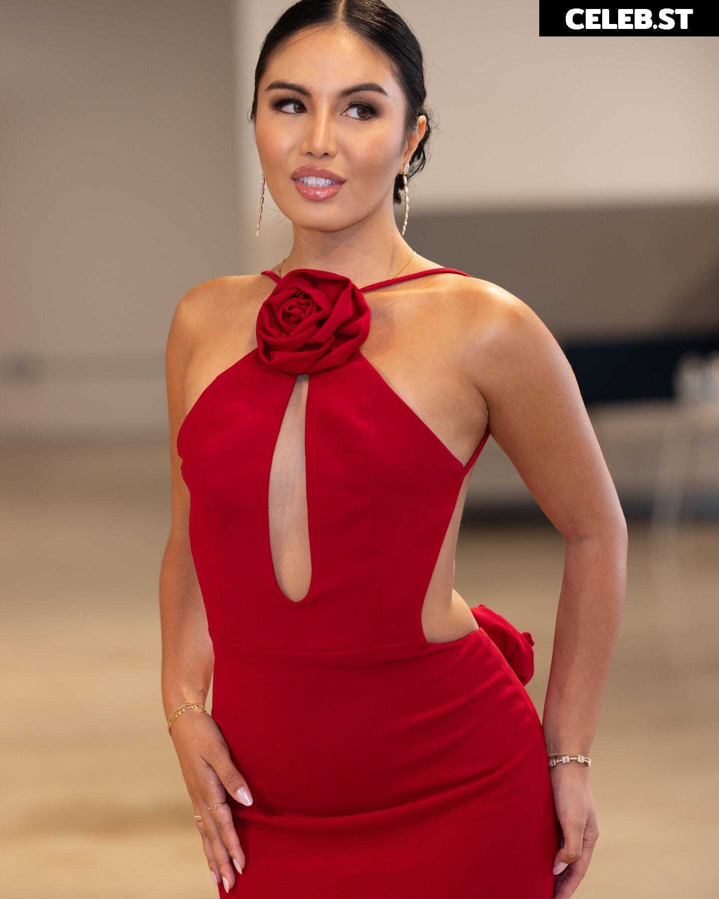 Jayka Noelle Image 11359775