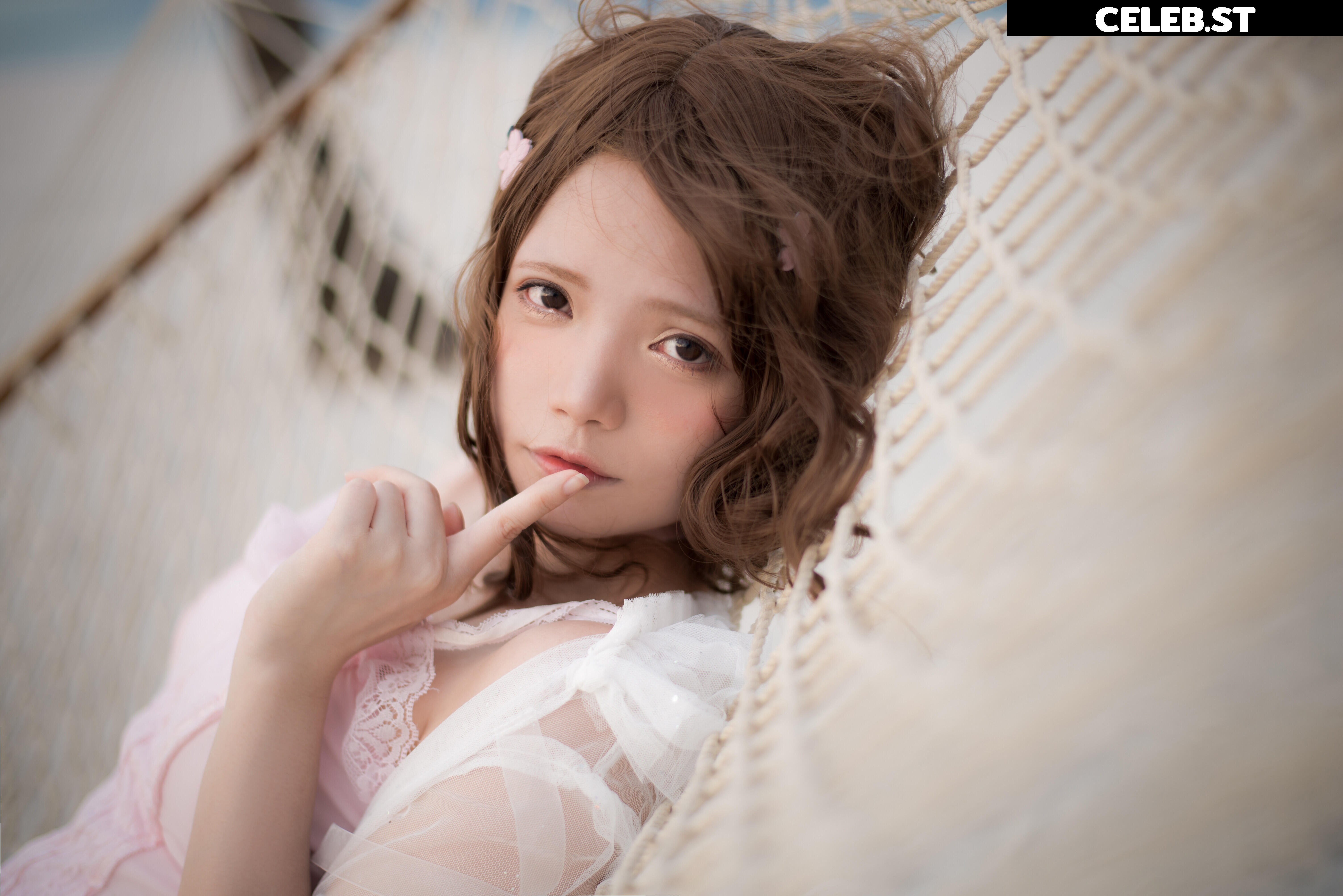 Miu - ミウ Cosplayer Image 11378438