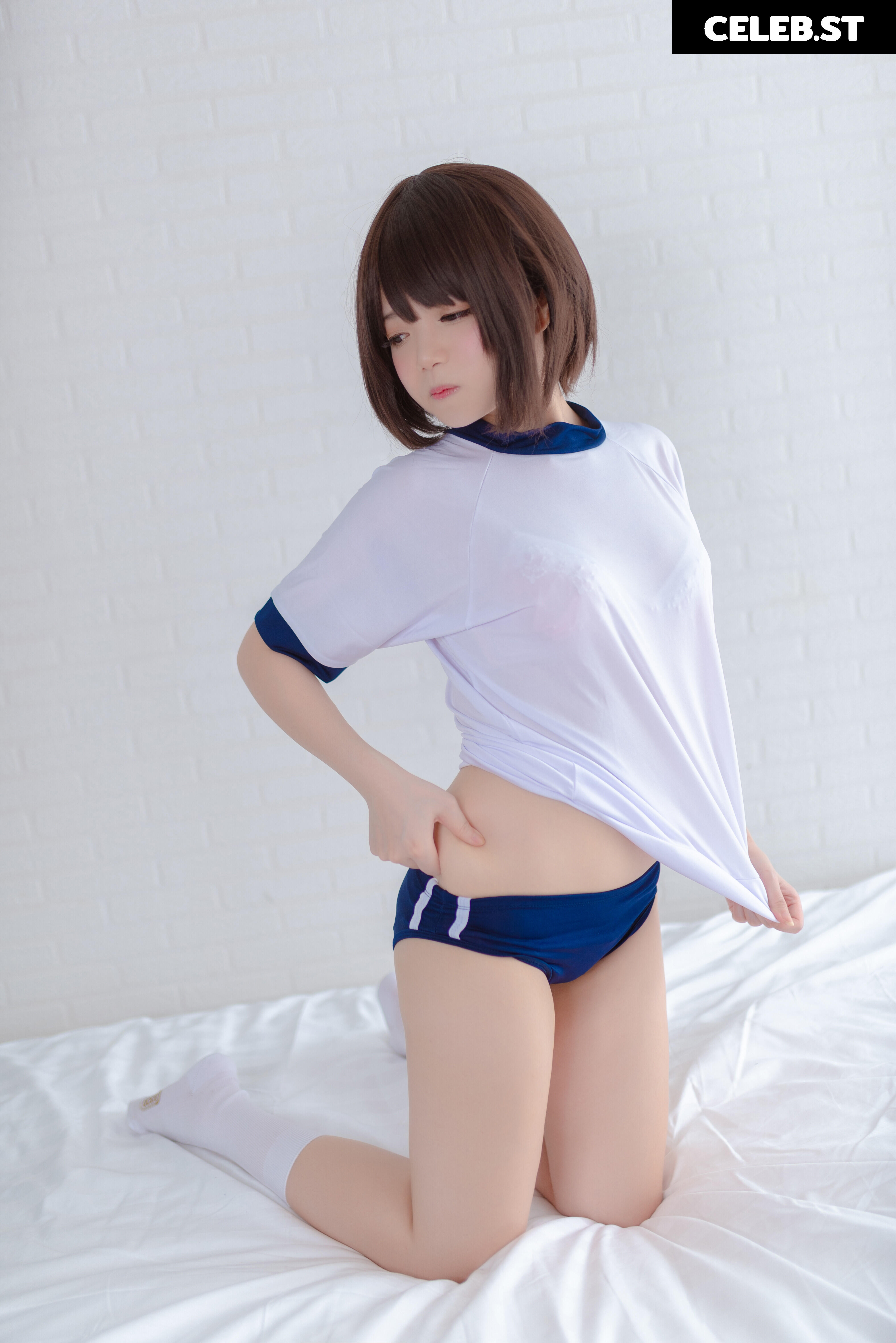 Miu - ミウ Cosplayer Image 11378322