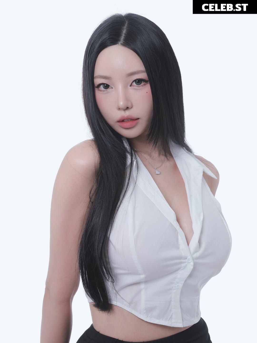 h___rvn | rvn1015 | 동그란 | Dongeuran Image 11375179