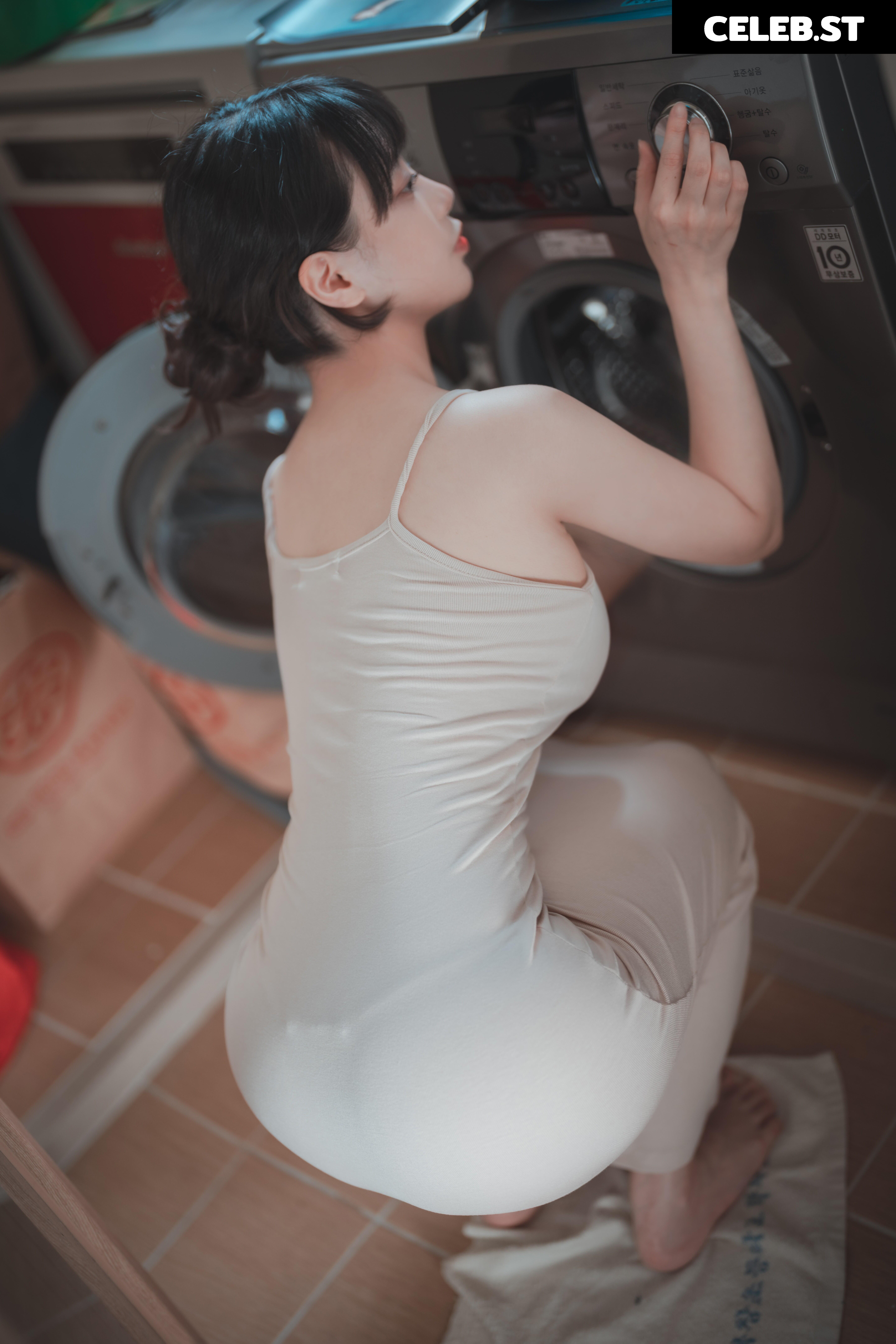 ZziZzi / zizzi_j / zzi_zzi._  / 찌찌 Image 11377168