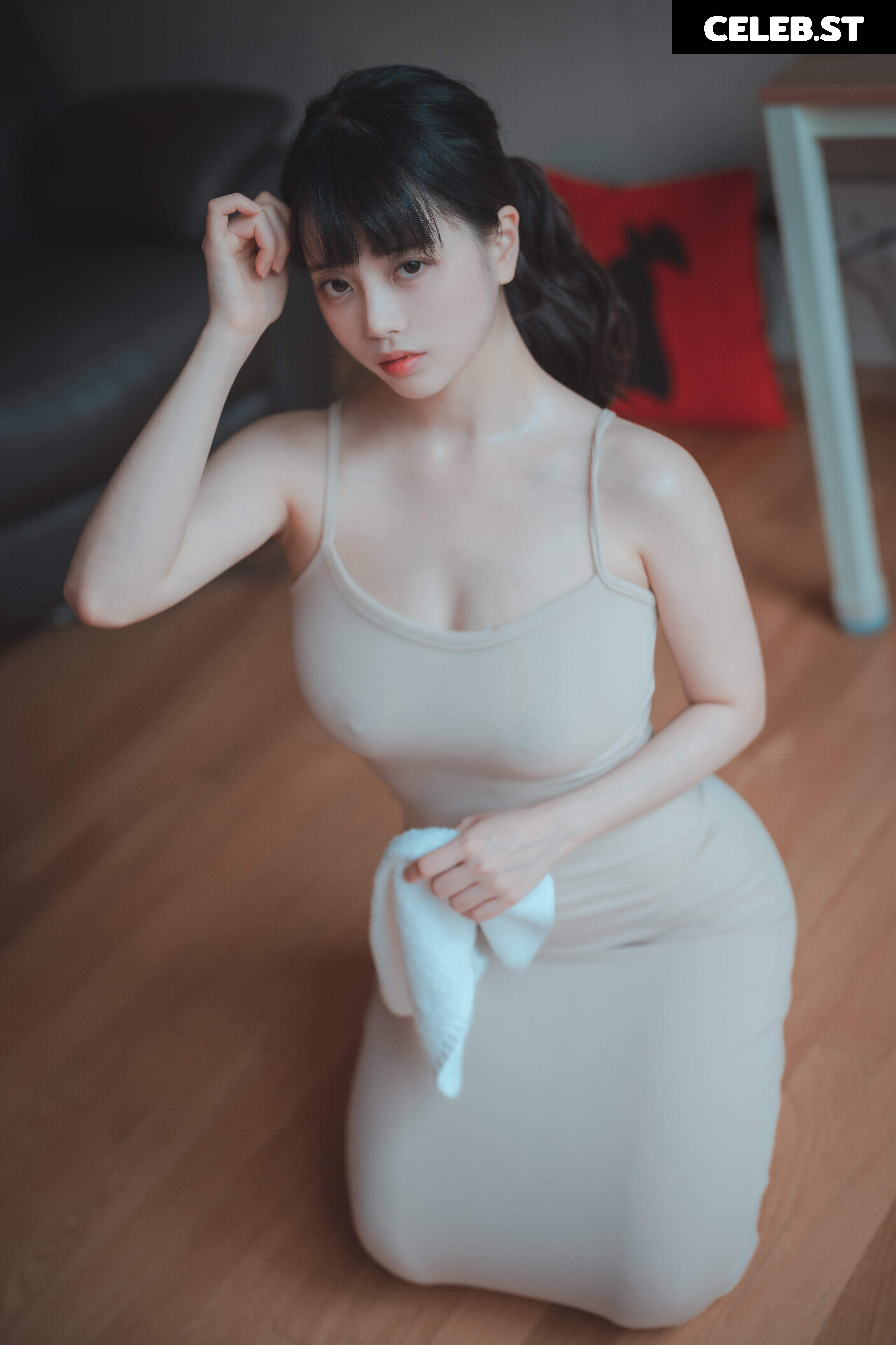 ZziZzi / zizzi_j / zzi_zzi._  / 찌찌 Image 11377154