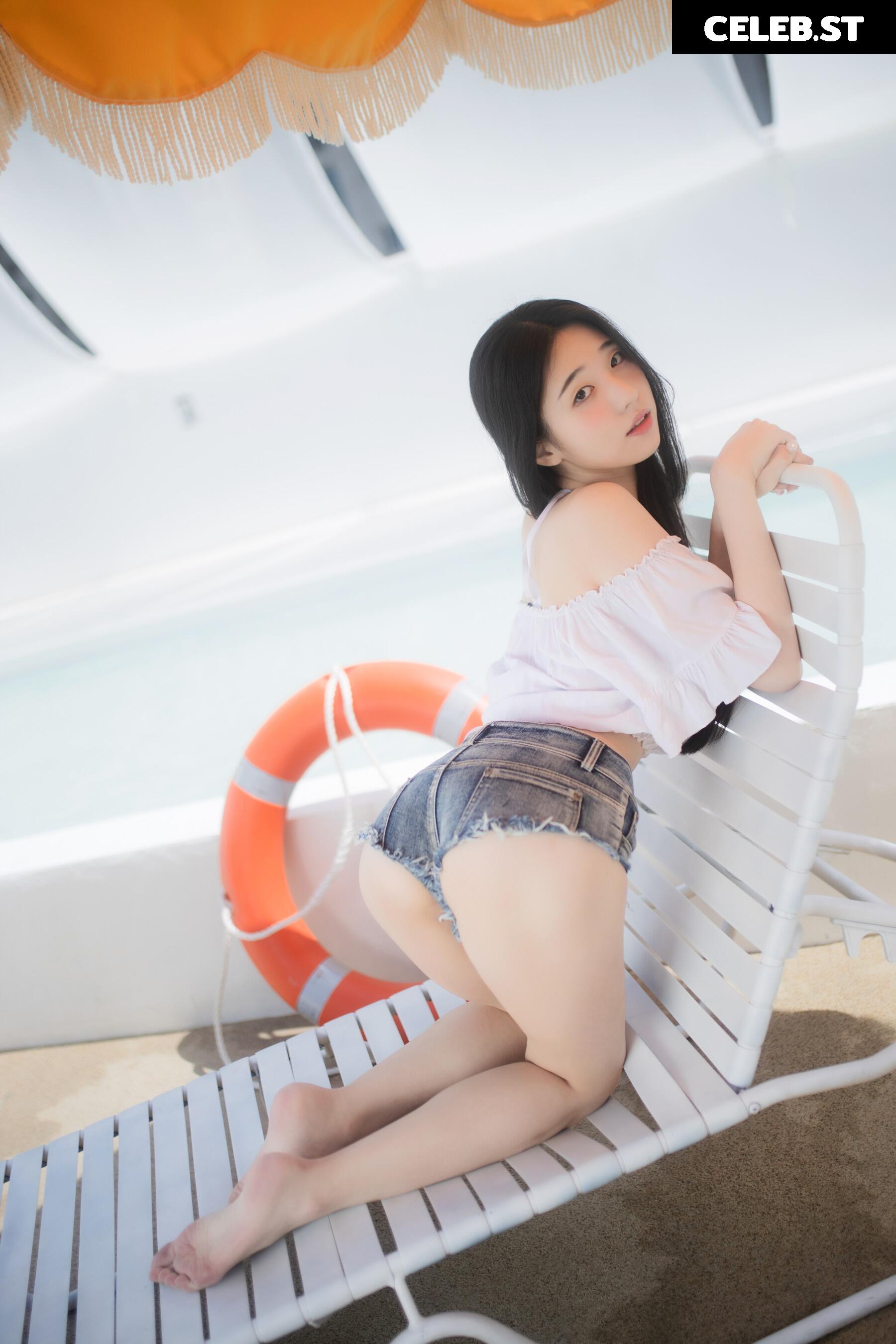 Lee Yeon-woo (이연우) | Yonu Kuro | yonu_kuro Image 11373175