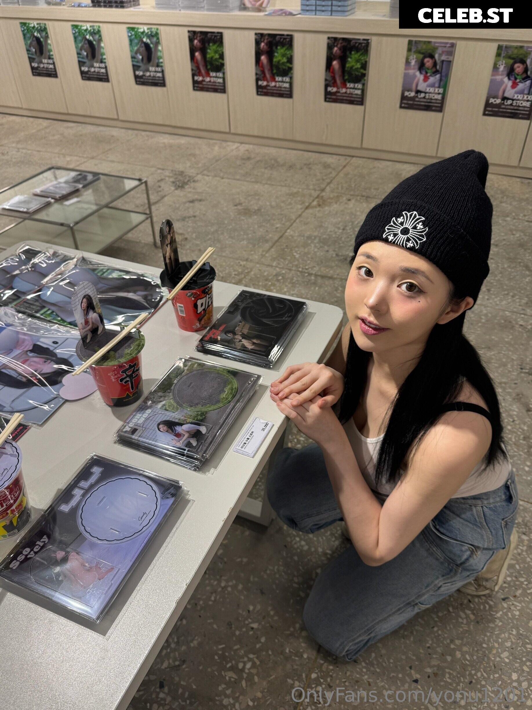 Lee Yeon-woo (이연우) | Yonu Kuro | yonu_kuro Image 11372942