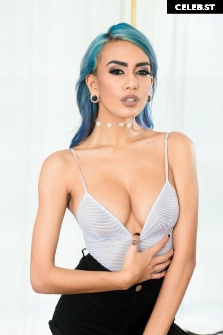Janice Griffith Image 1131303