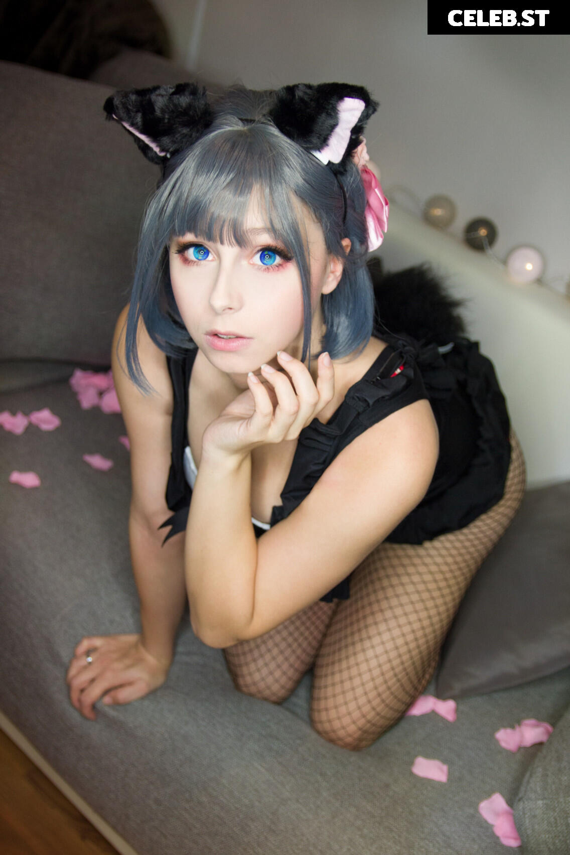 JenNyan Image 1139593