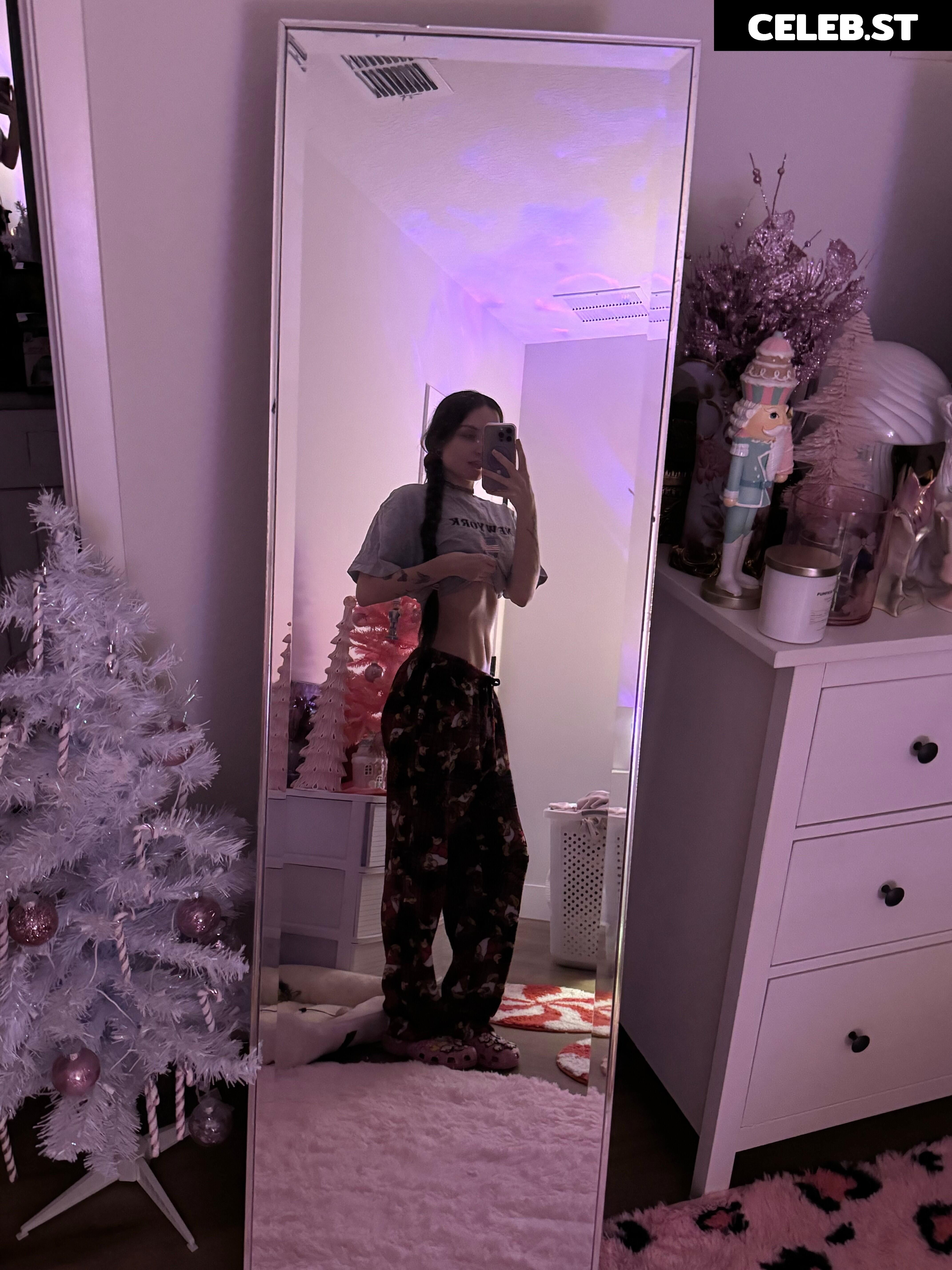 beebee ASMR Image 11388720