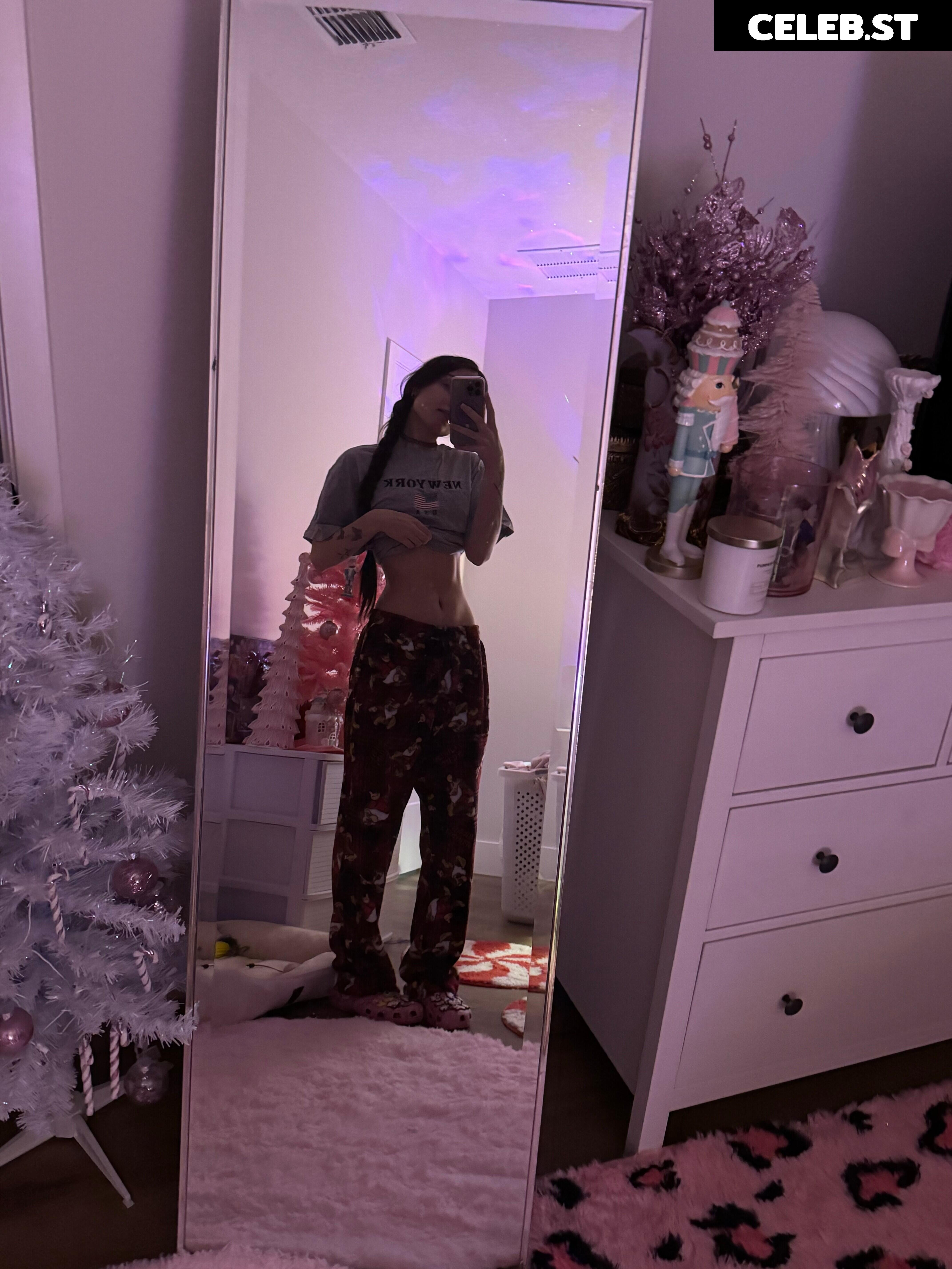 beebee ASMR Image 11388719