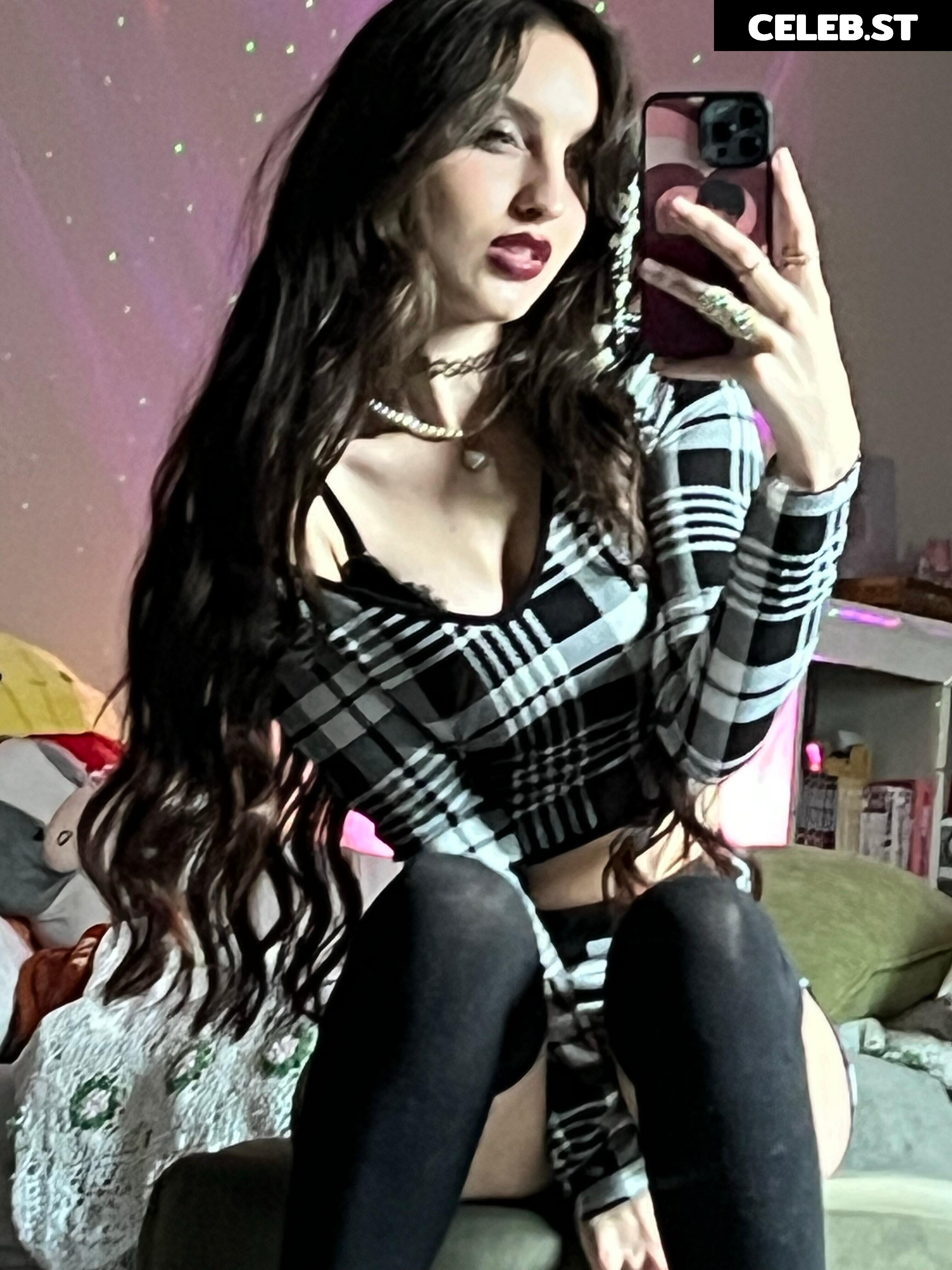 beebee ASMR Image 11388740