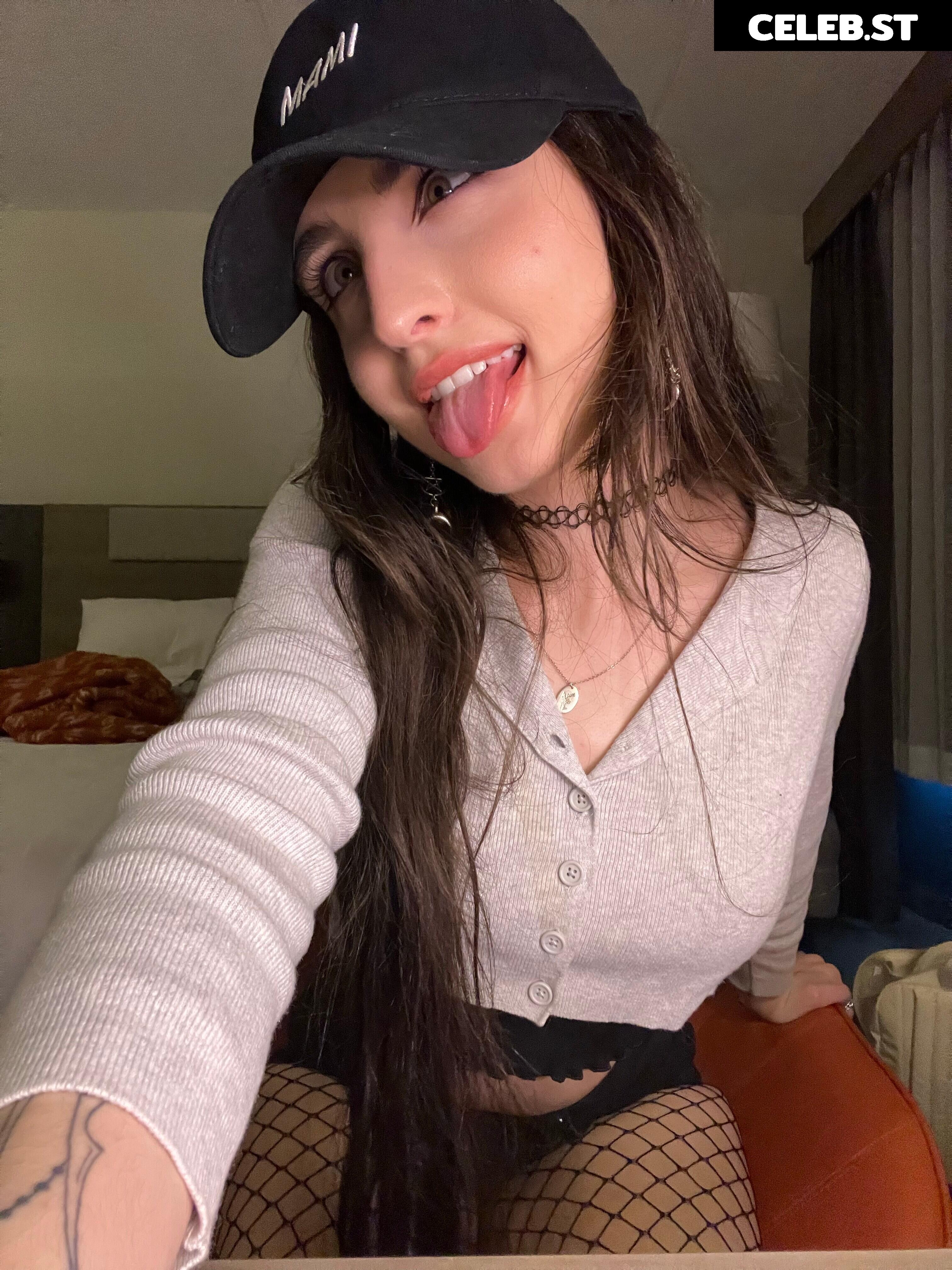 beebee ASMR Image 11388140