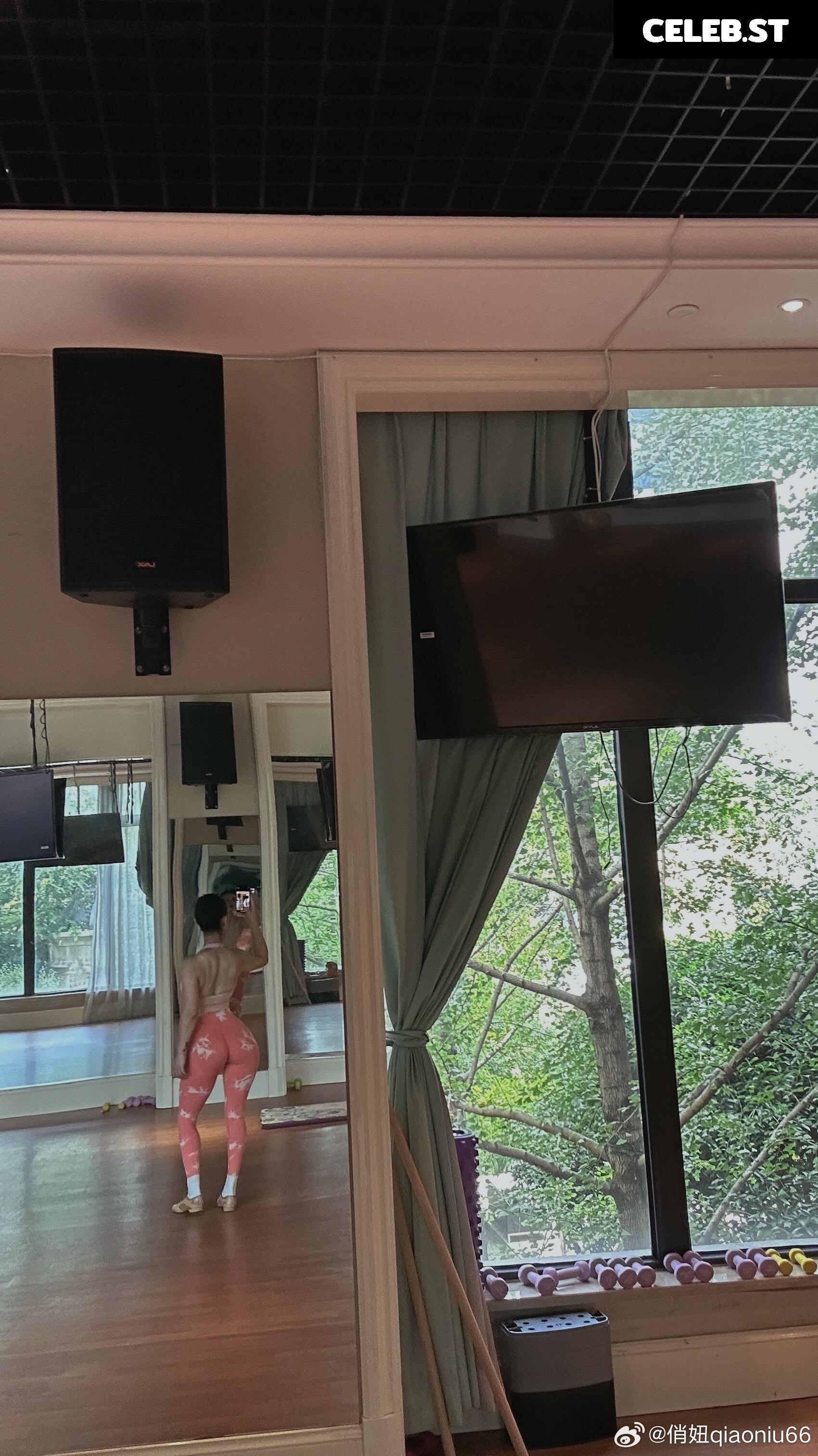 俏妞qiaoniuTT , 俏妞qiaoniu , qiaoniuTT , qiaoniu Image 11380097