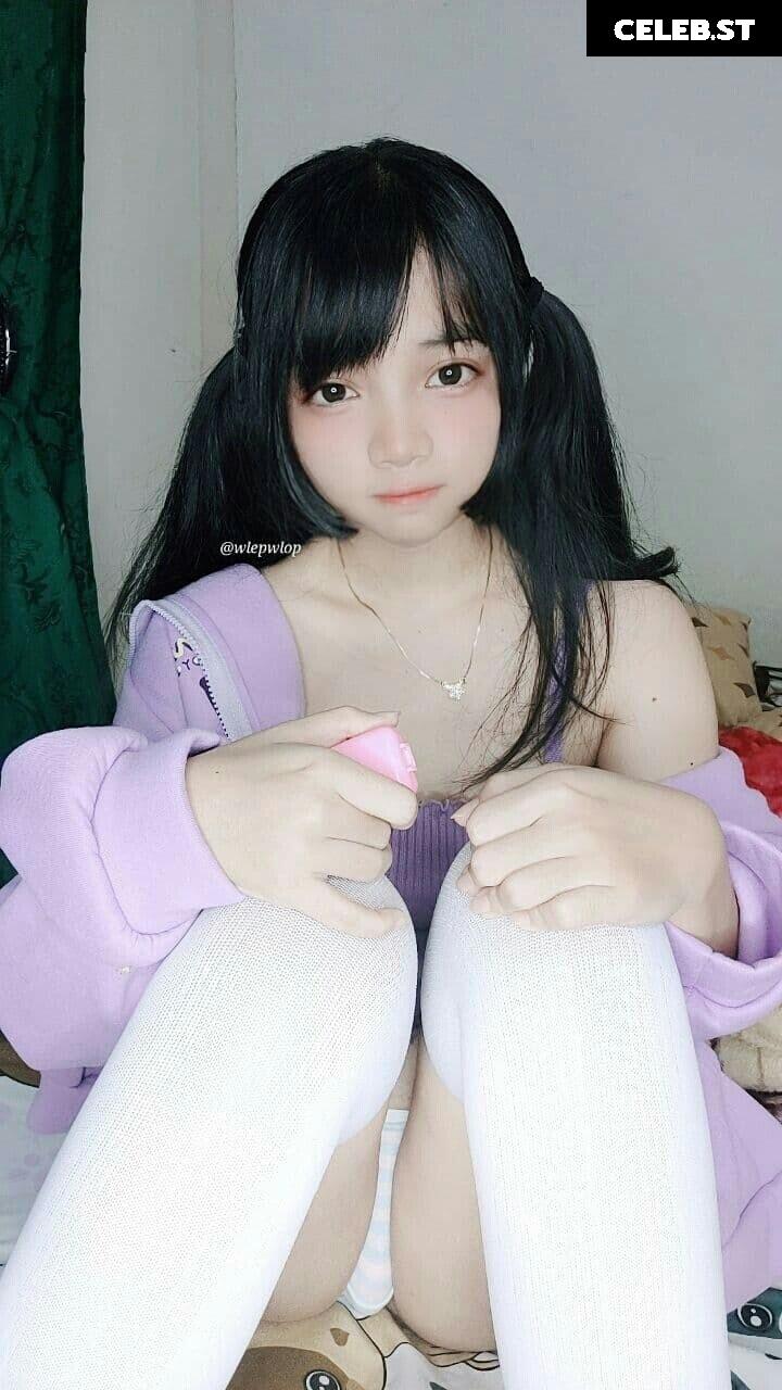 Angel chan | wlep wlop | menruinyanko_ Image 11380256