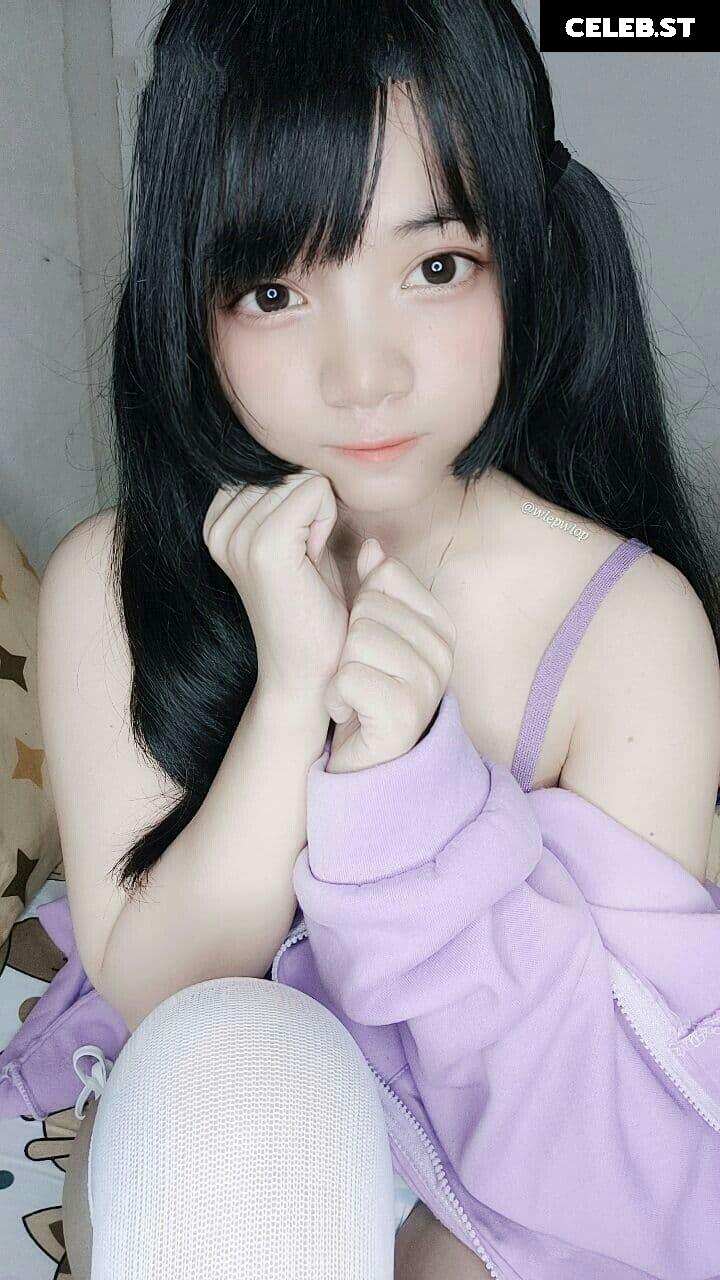 Angel chan | wlep wlop | menruinyanko_ Image 11380254