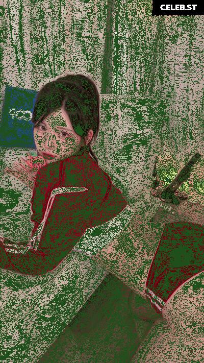 yule_.0.03 Image 11382945