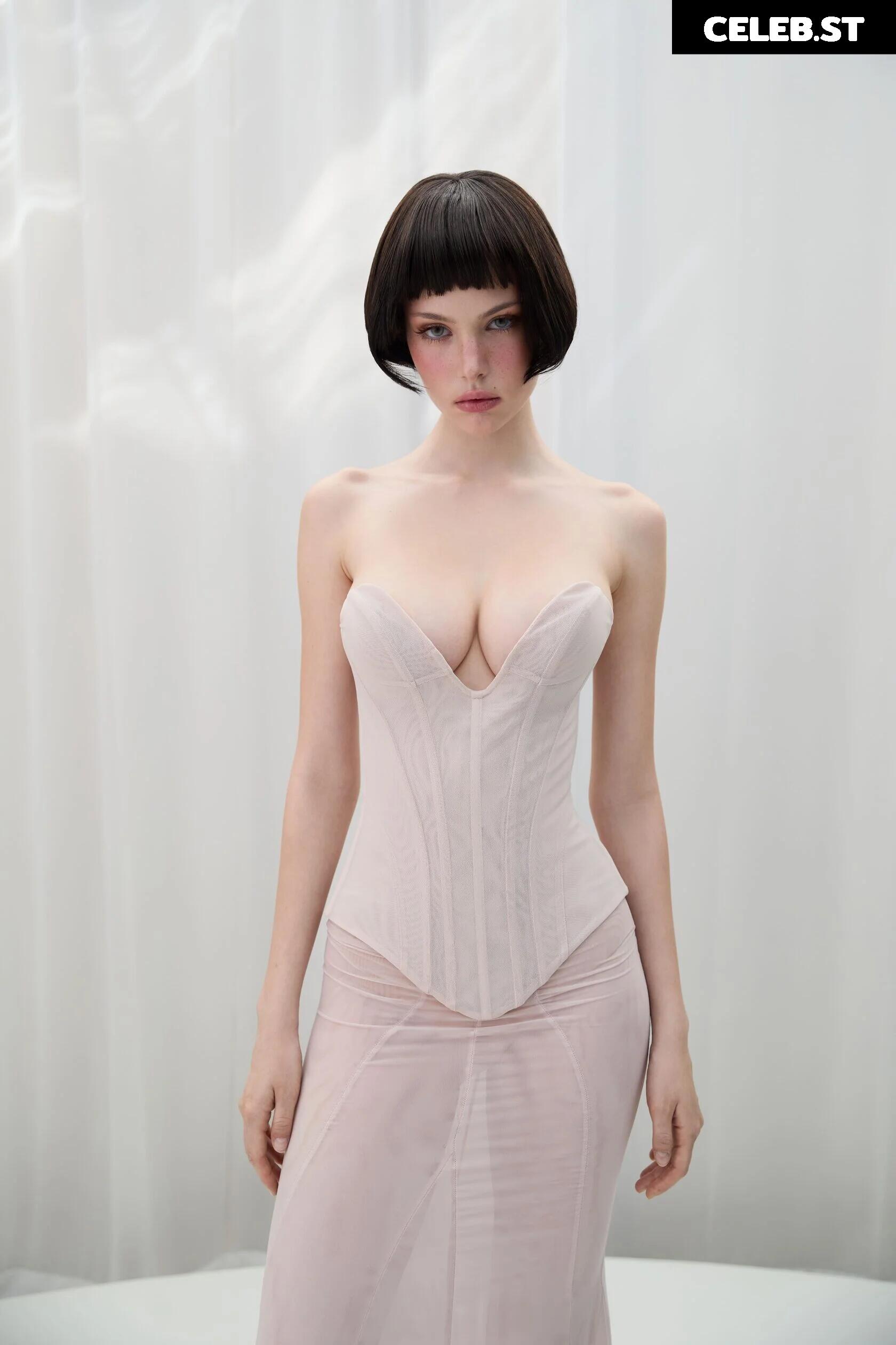 Sonya Zoloeva Image 11389439