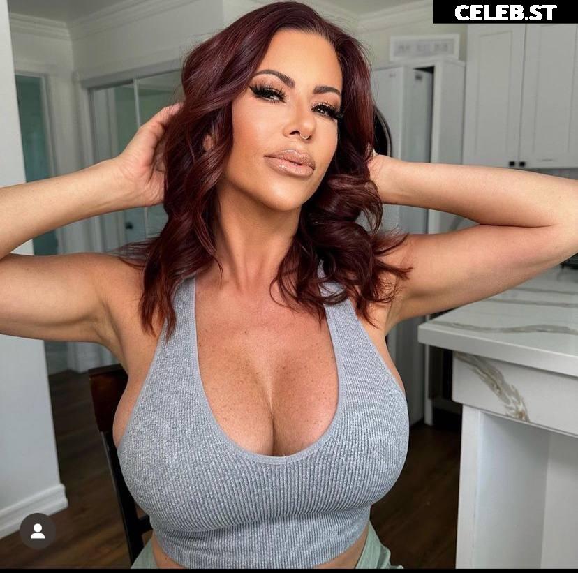 Alexis Fawx Image 1105641