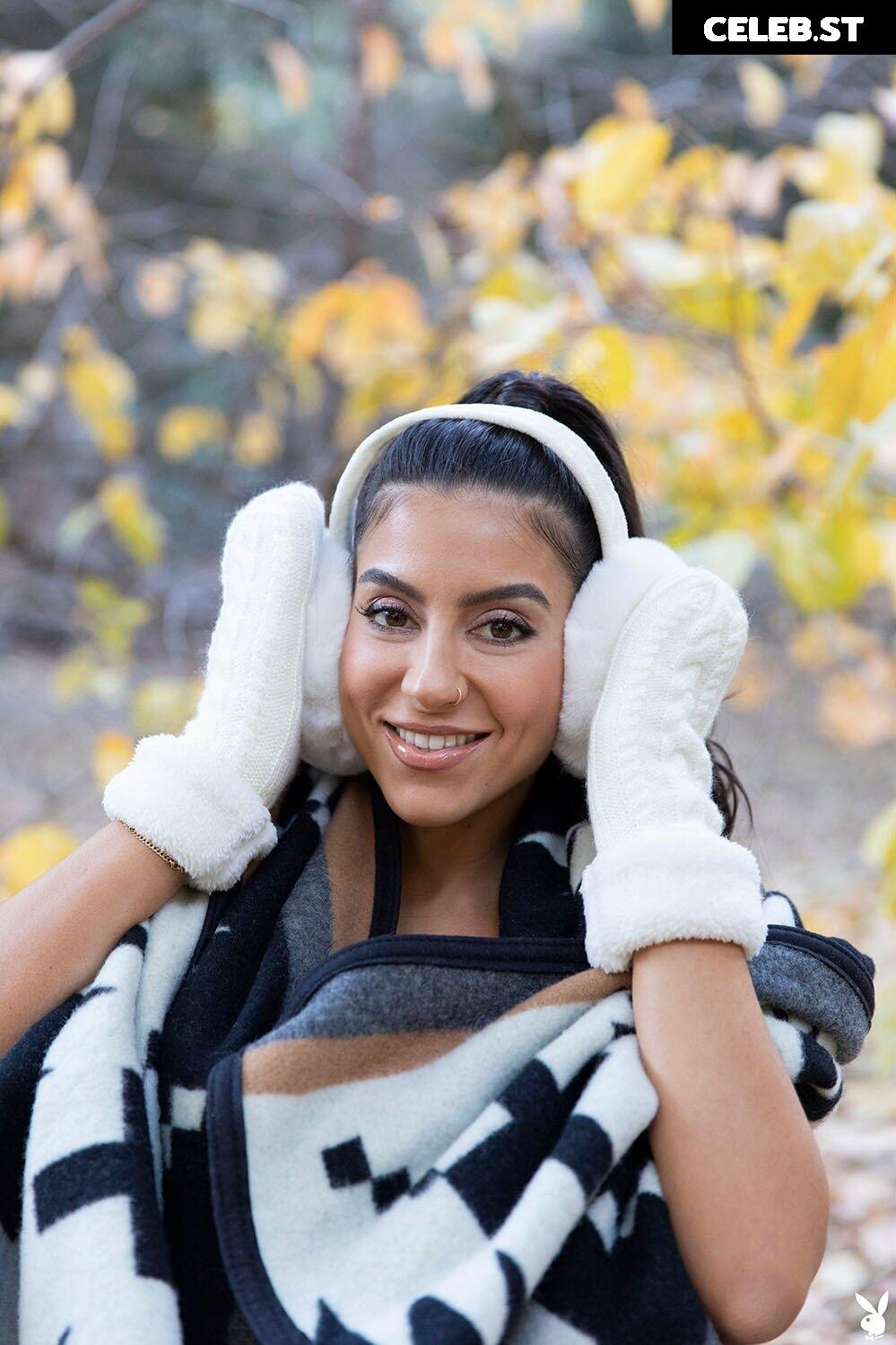 Lena The Plug Image 1106261