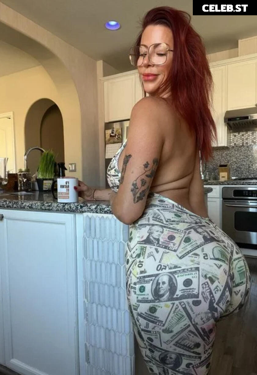 Alexis Fawx Image 1100597