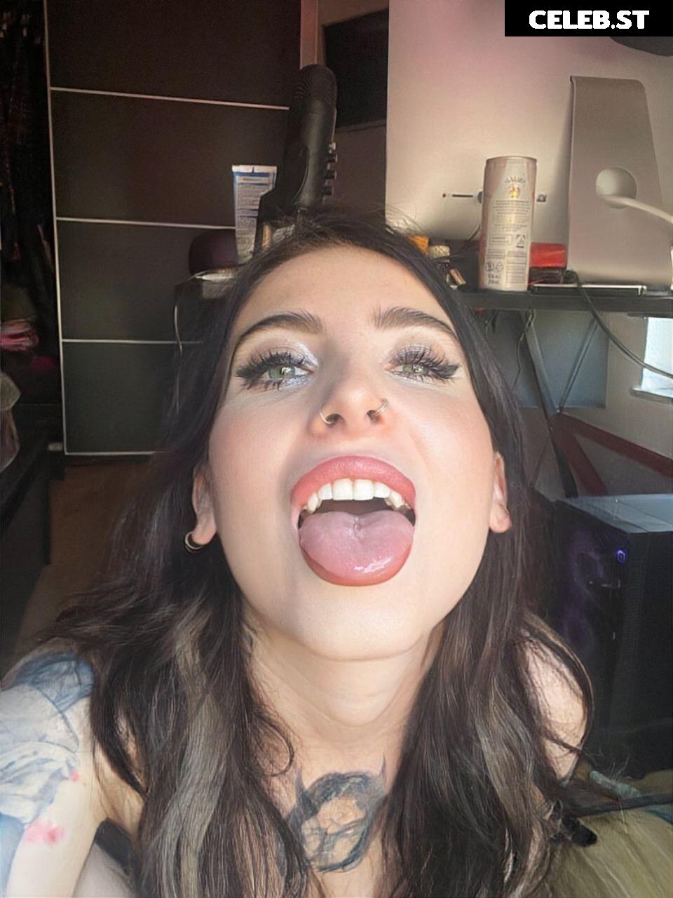 Lia Louise Image 1291730