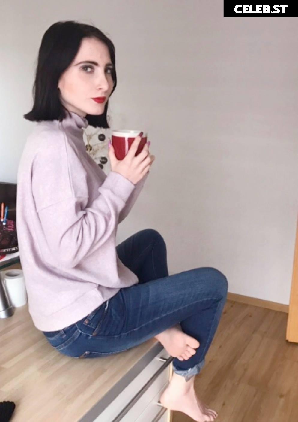 Lia Louise Image 1293370