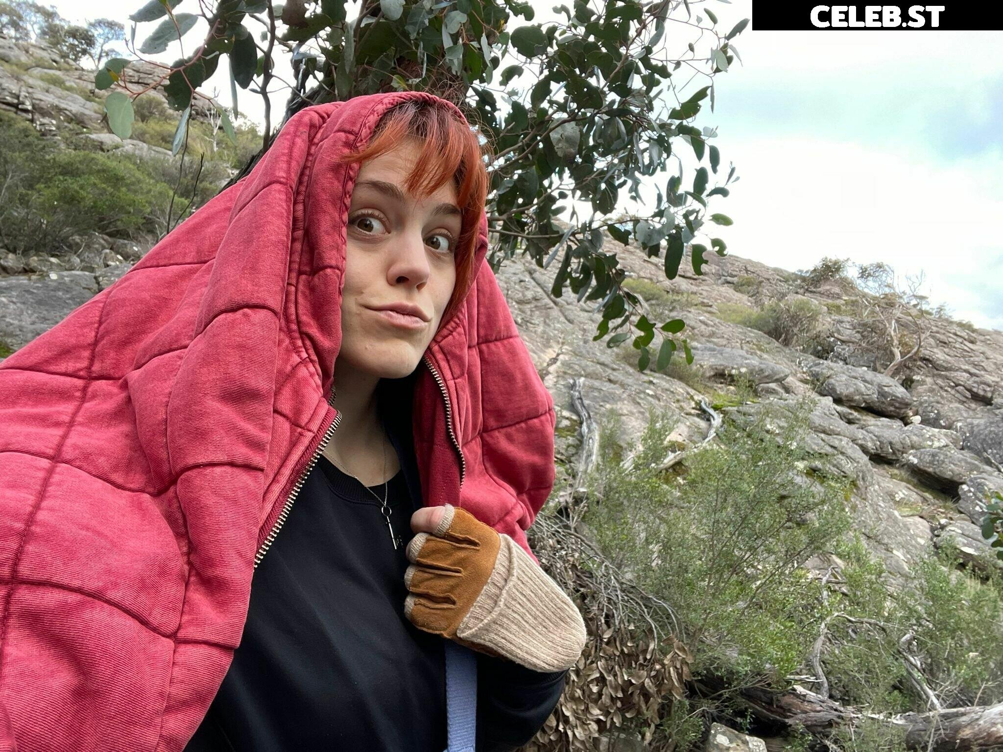 Molly Stewart Image 1299050
