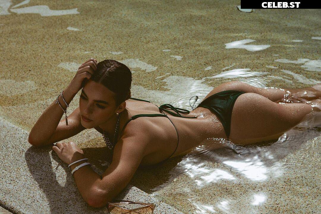 Emily Feld - emily.feld Image 12825494