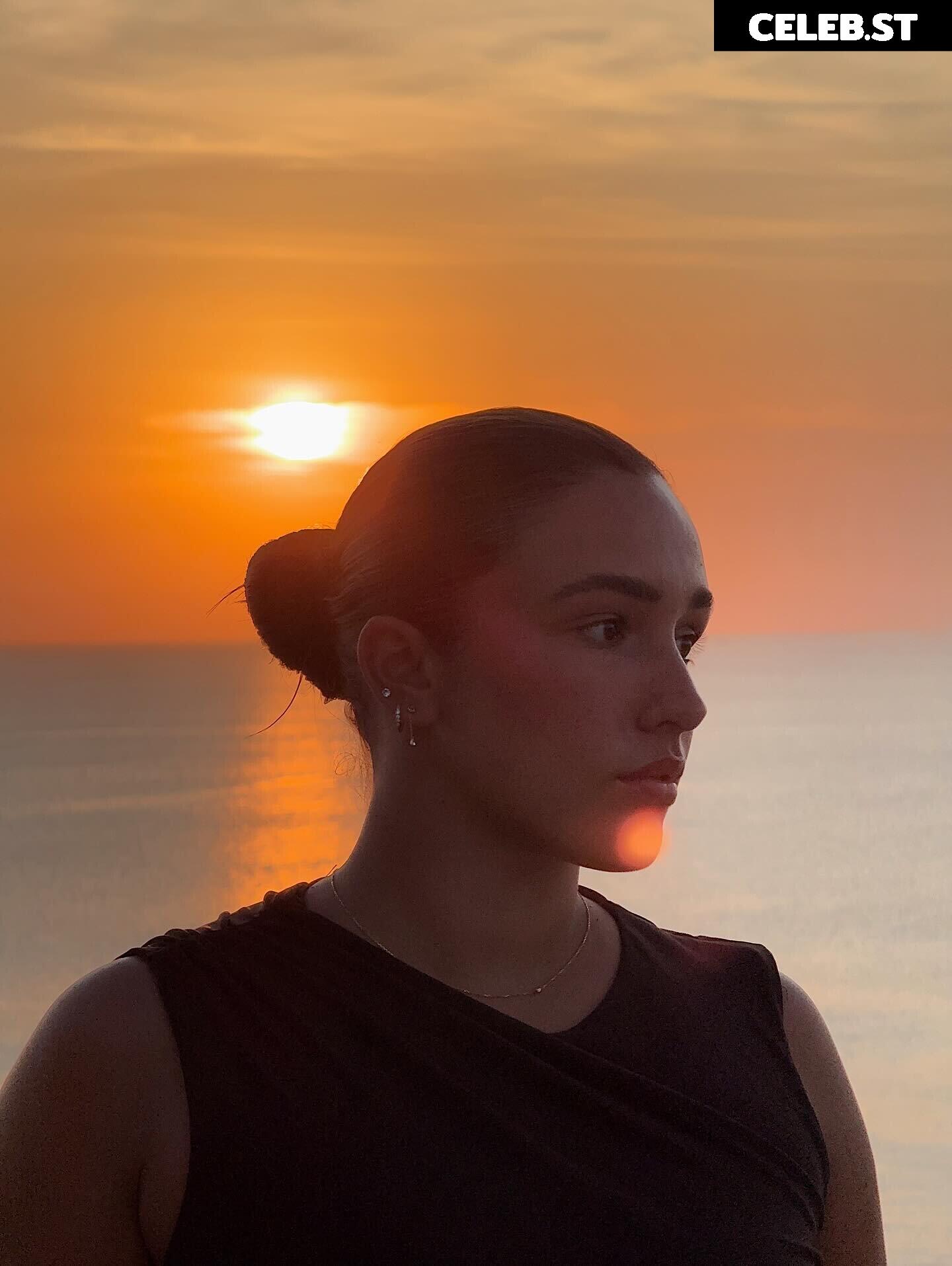 Mayadorable Image 12826493