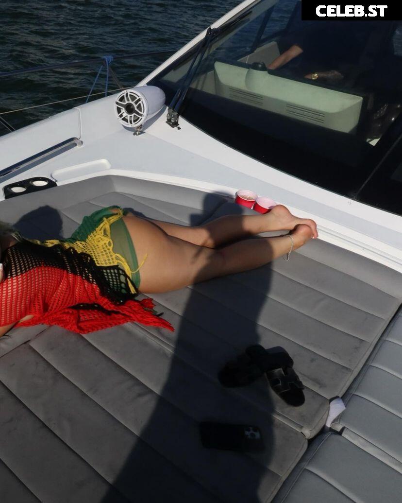 Alabama Barker Image 12760655