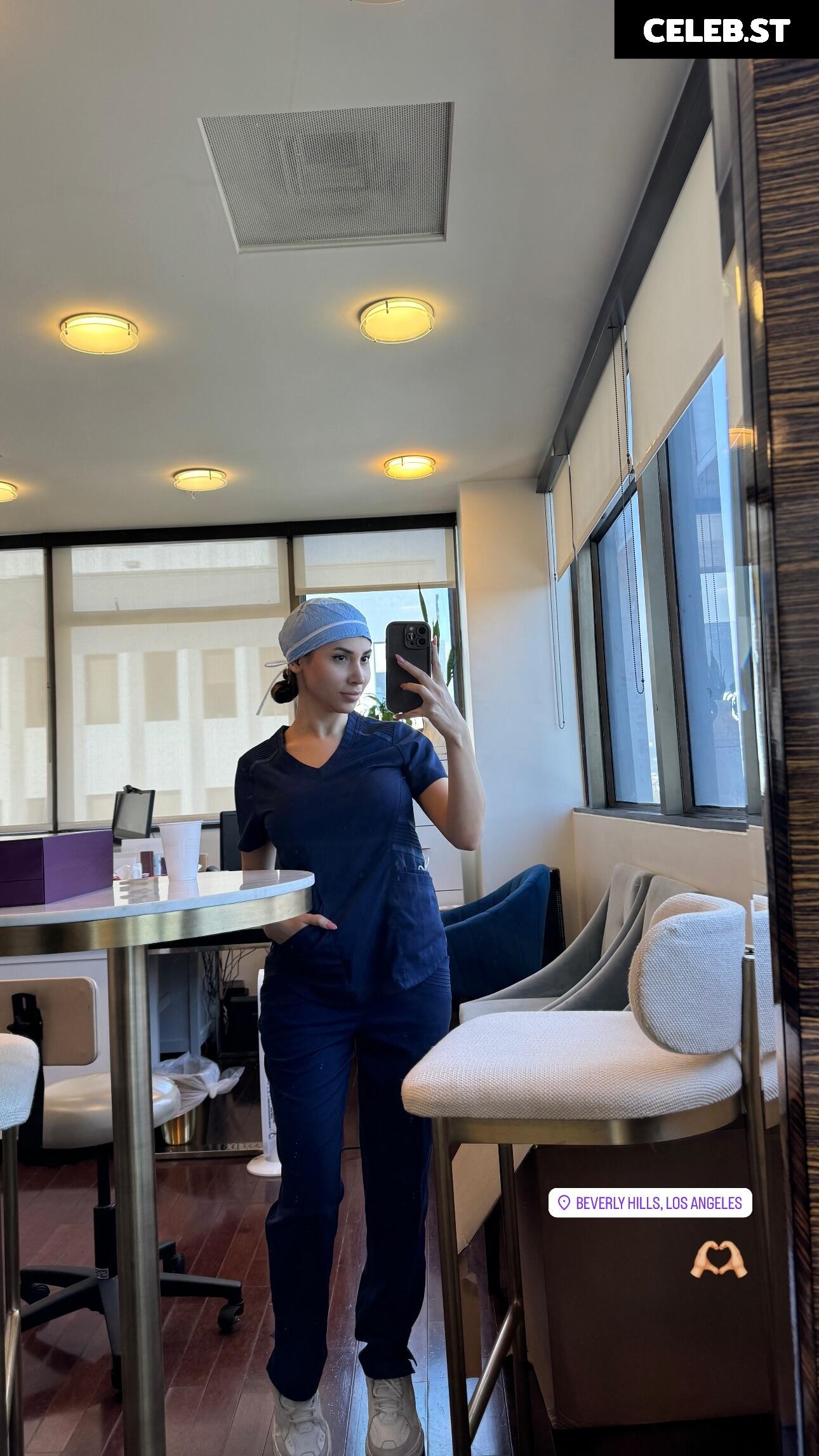 @narminswrld / @stonecoldnarmin Image 12763020