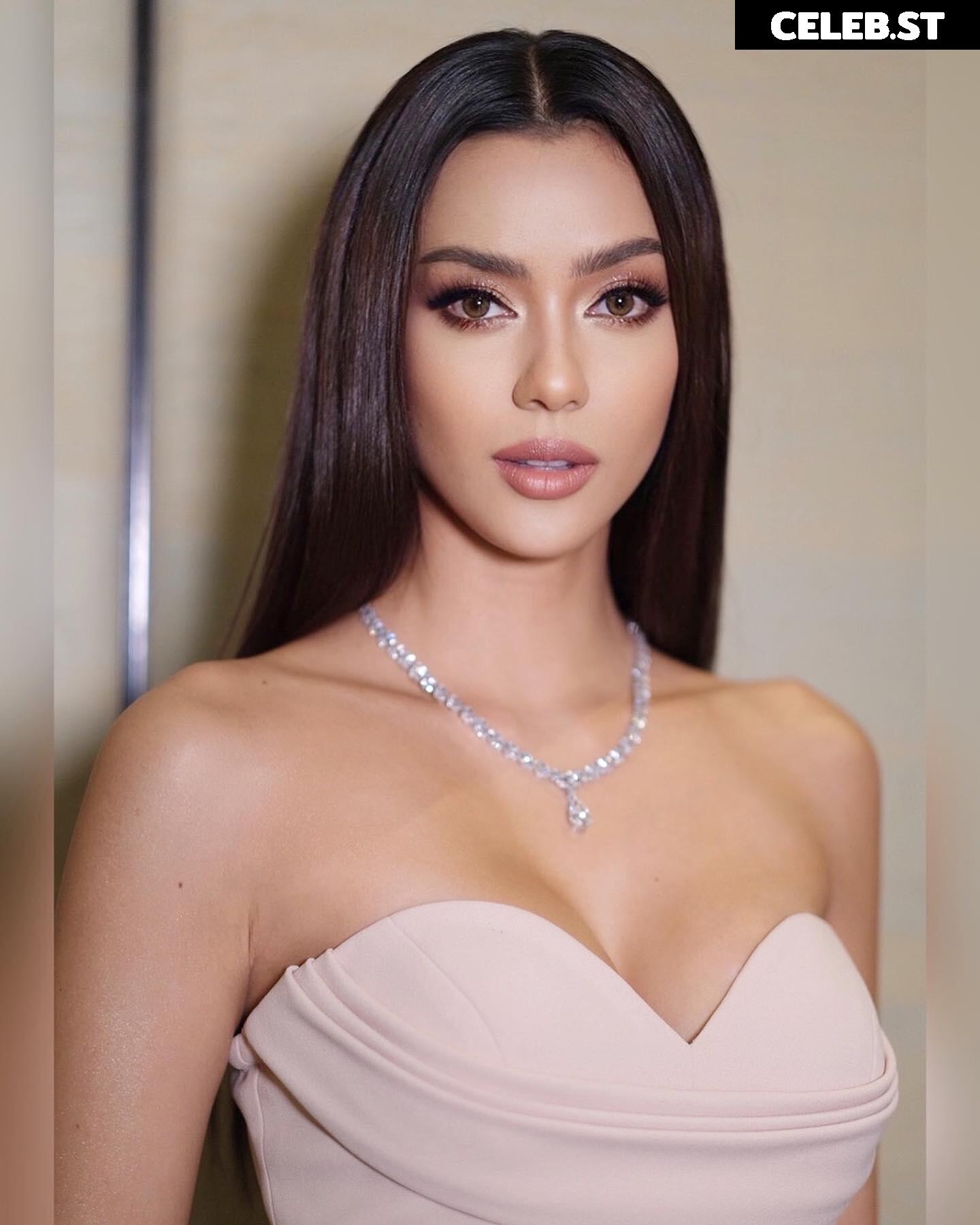 Amanda Obdam - amanda.obdam Image 12748491